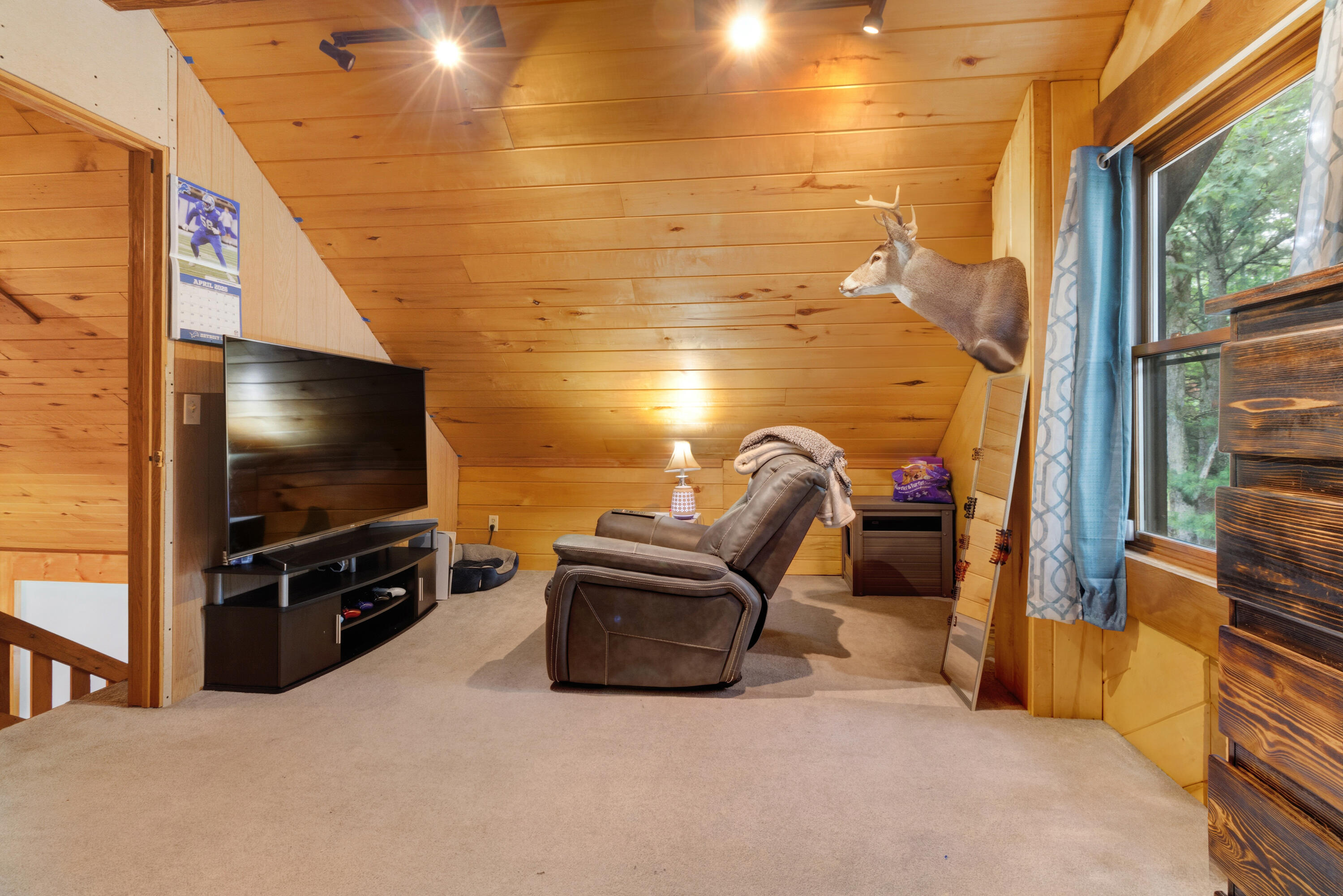 7616 Automobile Road Property Photo 37