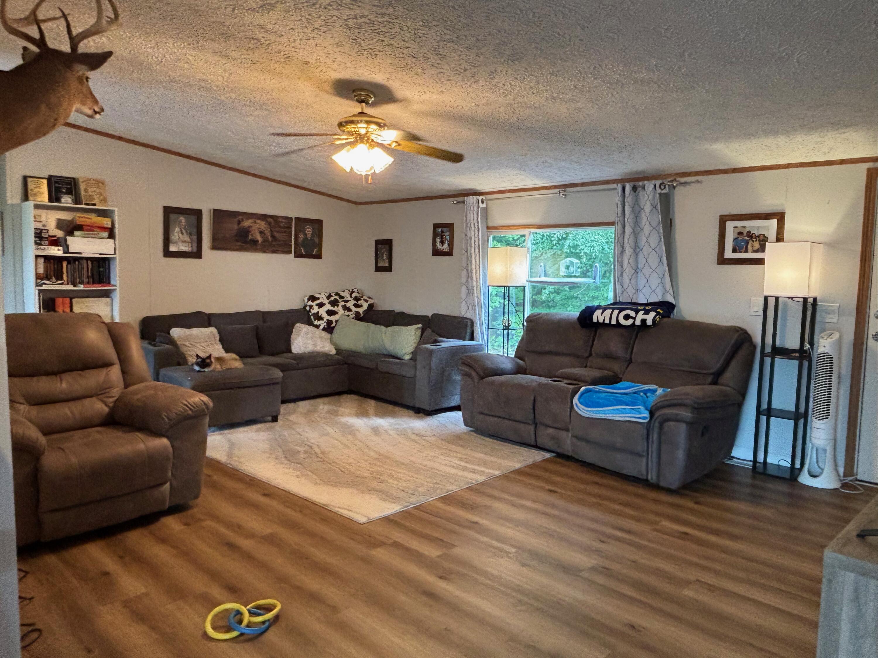 2905 E Jackson Road Property Photo 18