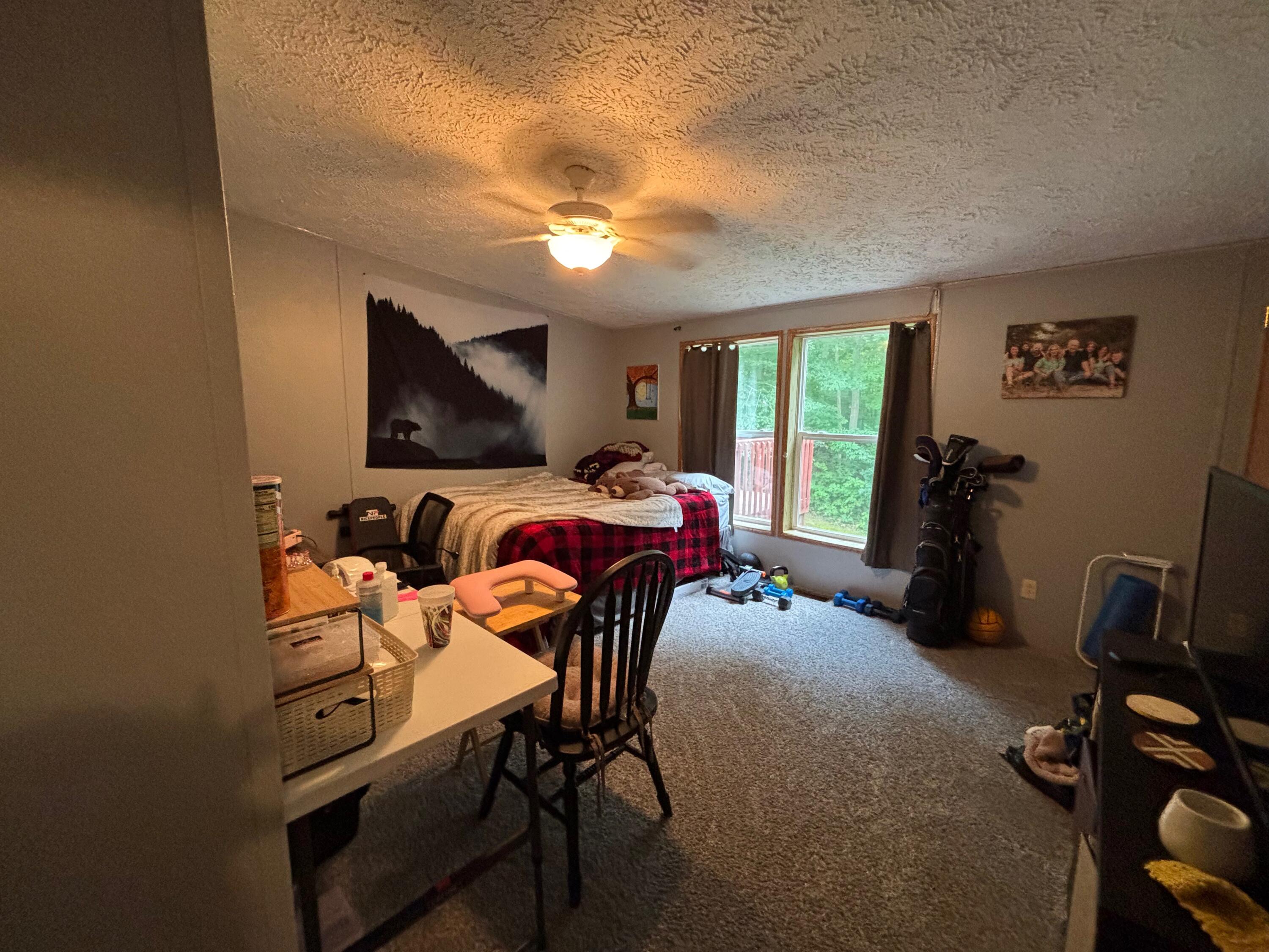 2905 E Jackson Road Property Photo 37