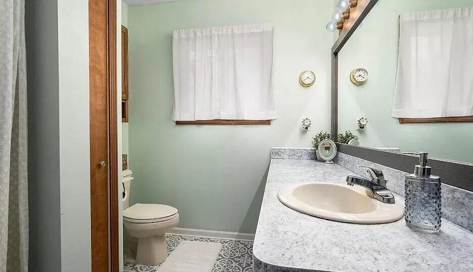 11816 Highridge Drive Property Photo 14