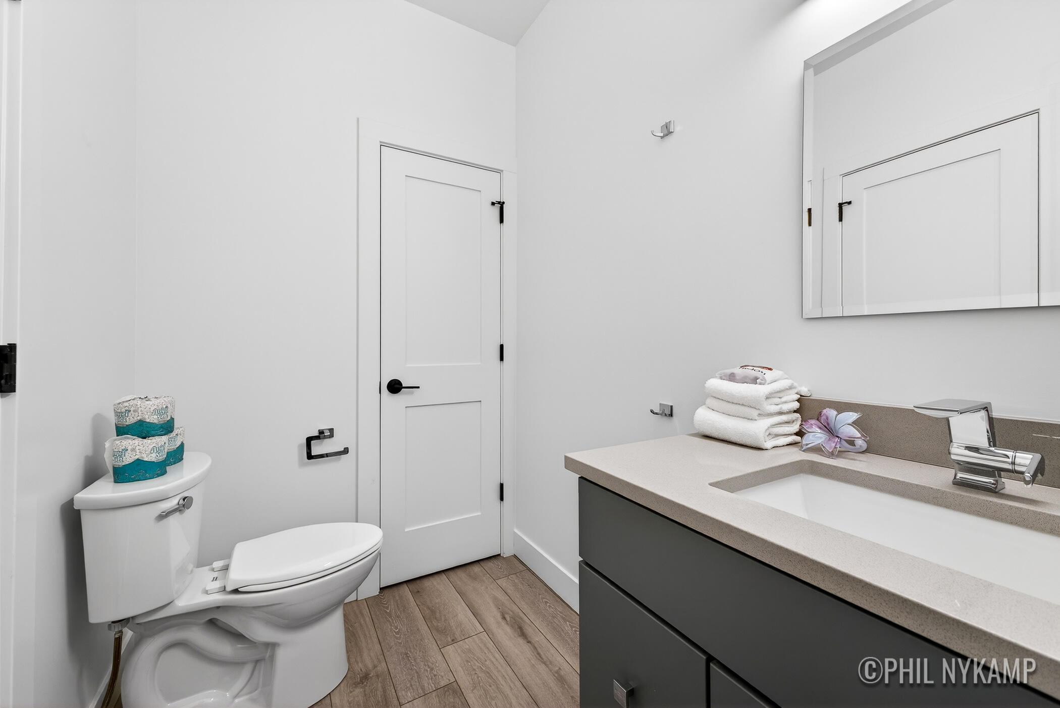 106 E Main Street 3 Property Photo 20