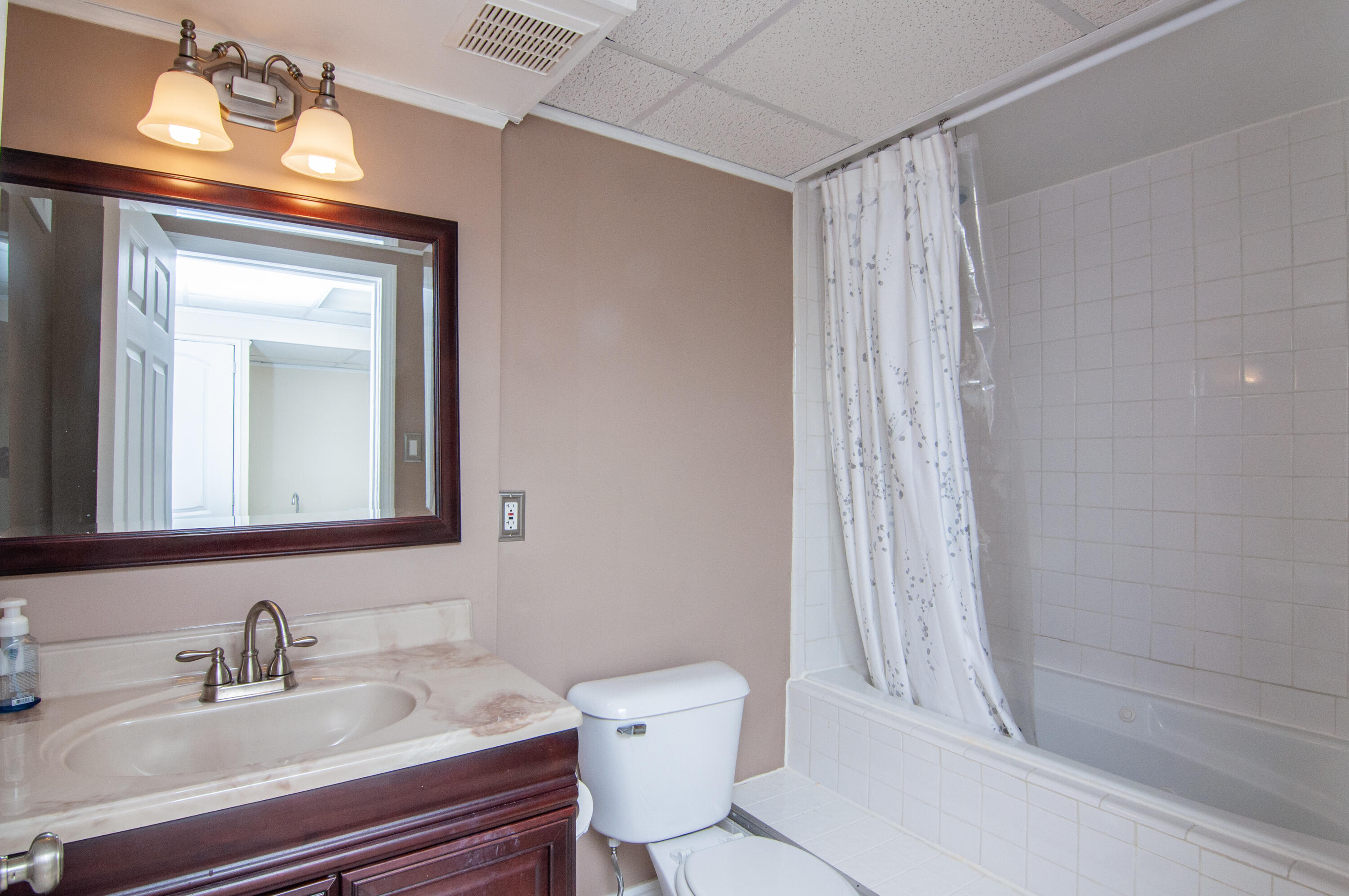 7162 Fox Woods Drive Property Photo 81