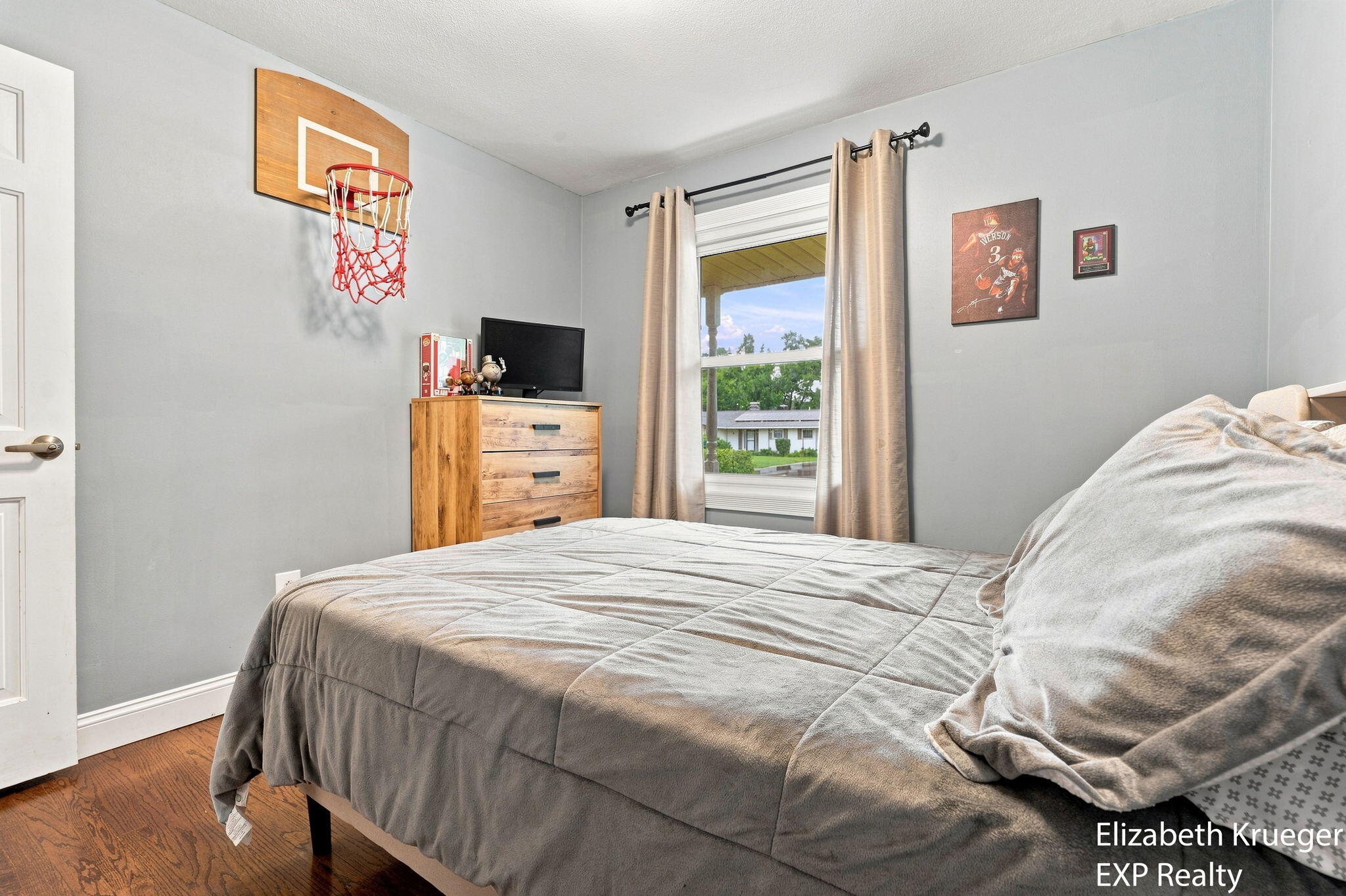 1502 Ridgewood Drive Property Photo 25