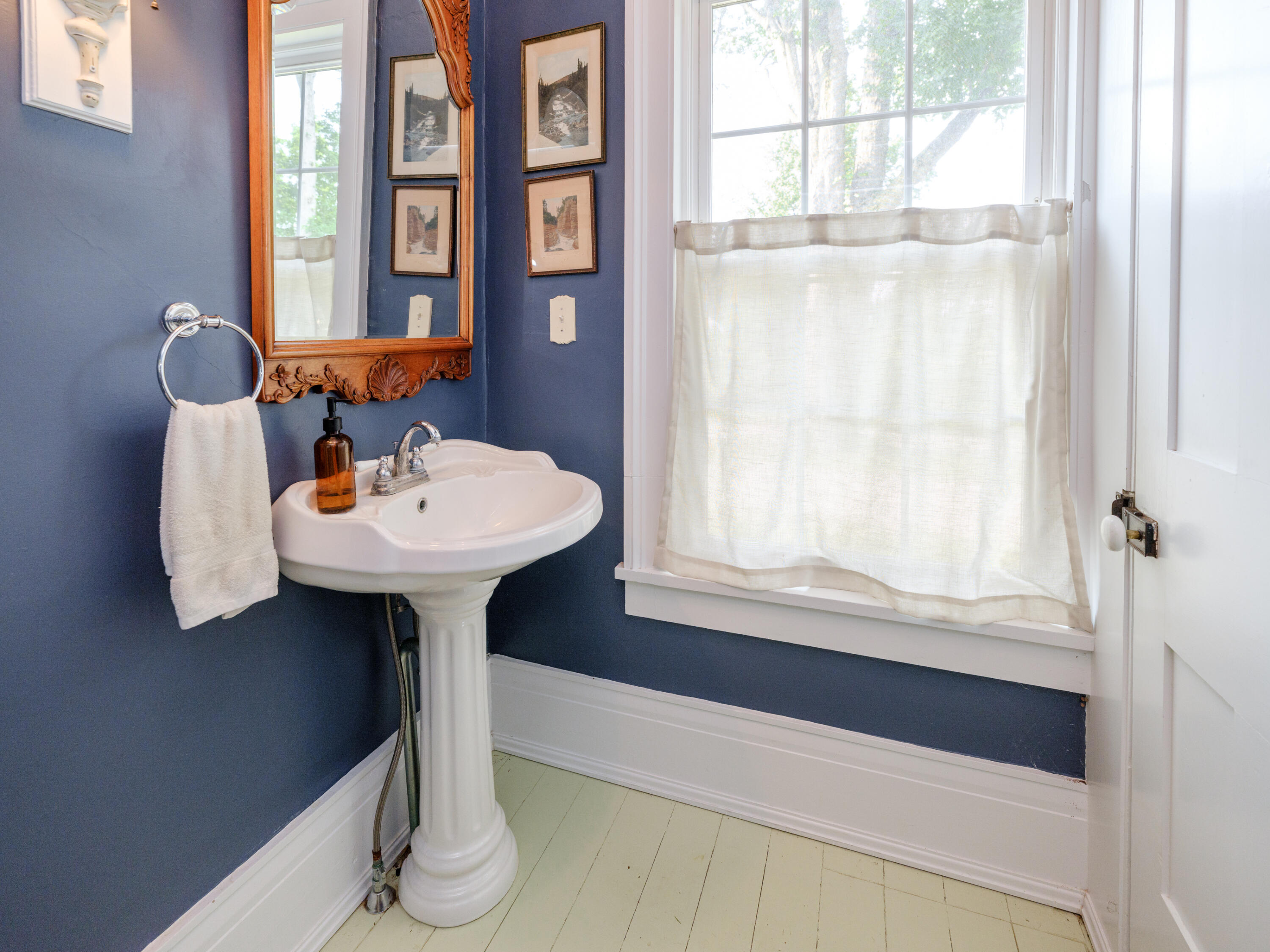 58522 Farrand Road Property Photo 23