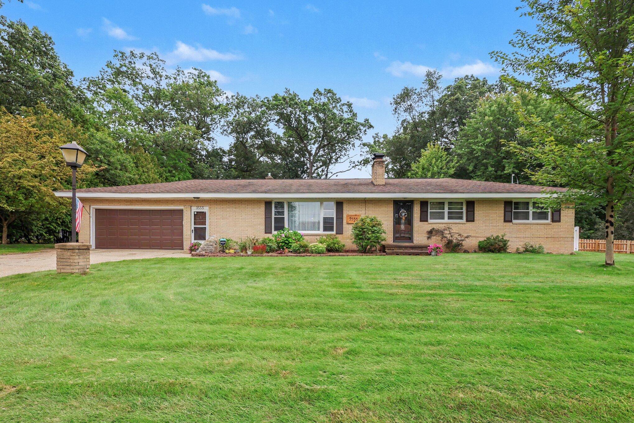 3555 Murl Avenue Property Photo 1