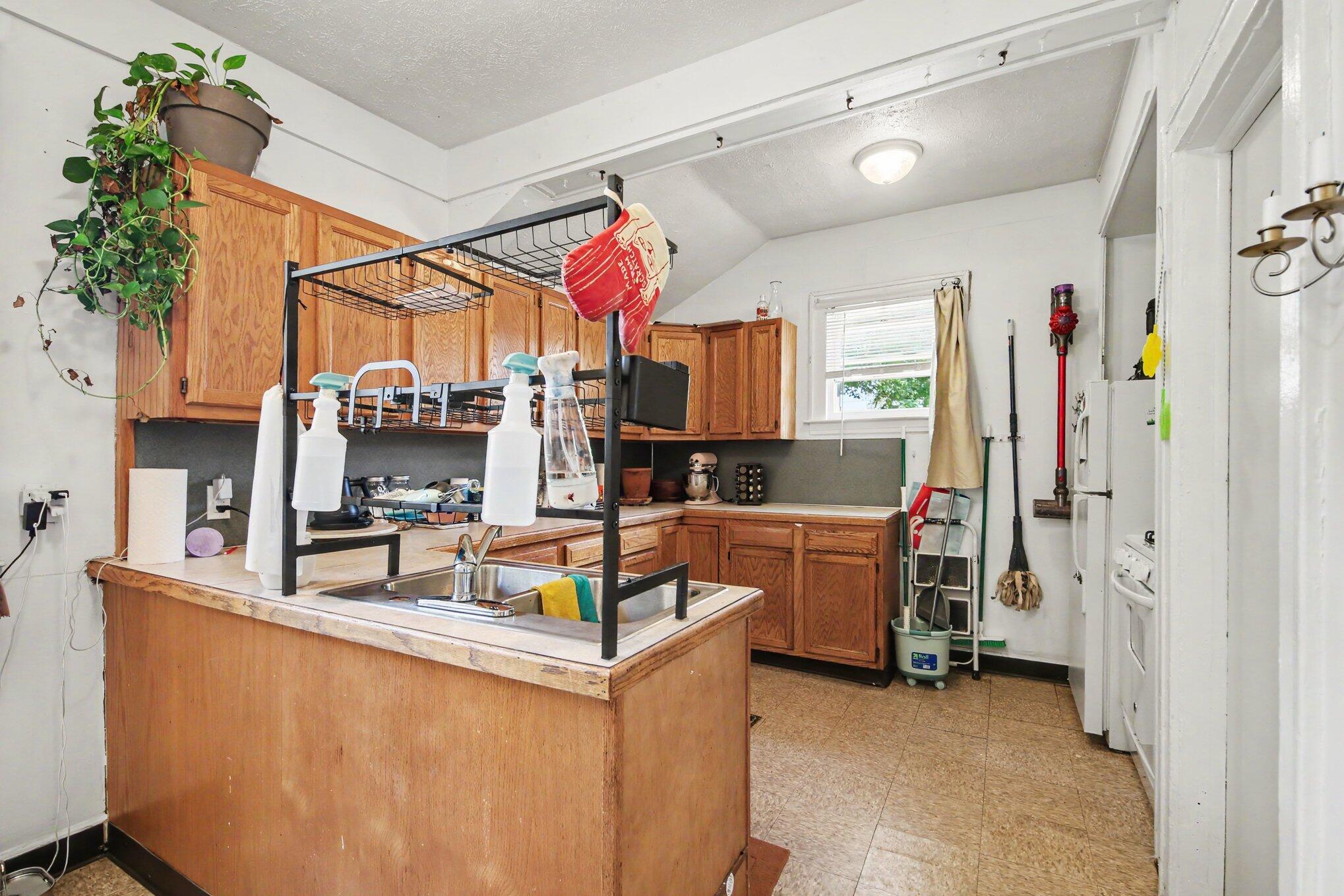 425 Adams Street Se Property Photo 13