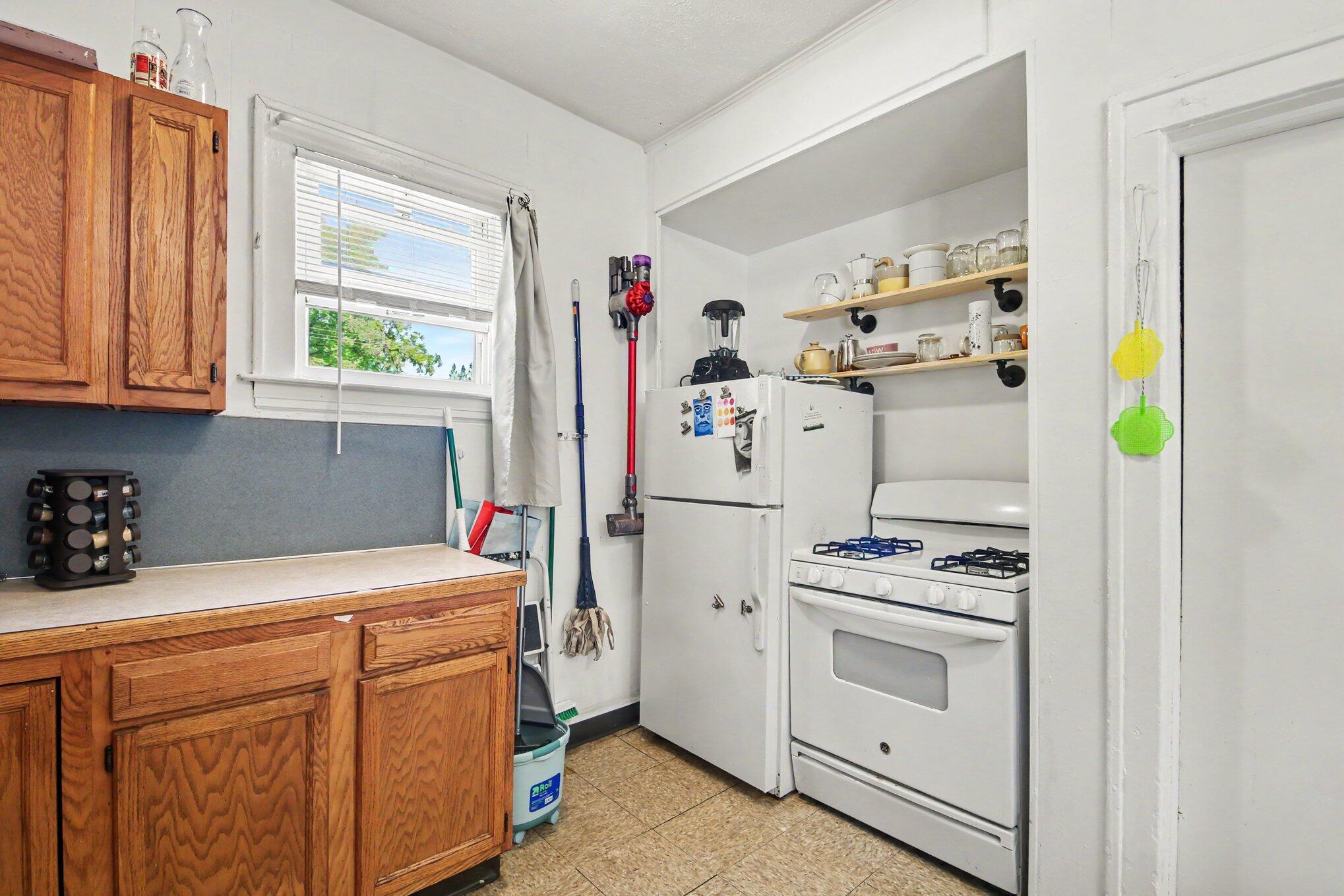 425 Adams Street Se Property Photo 16