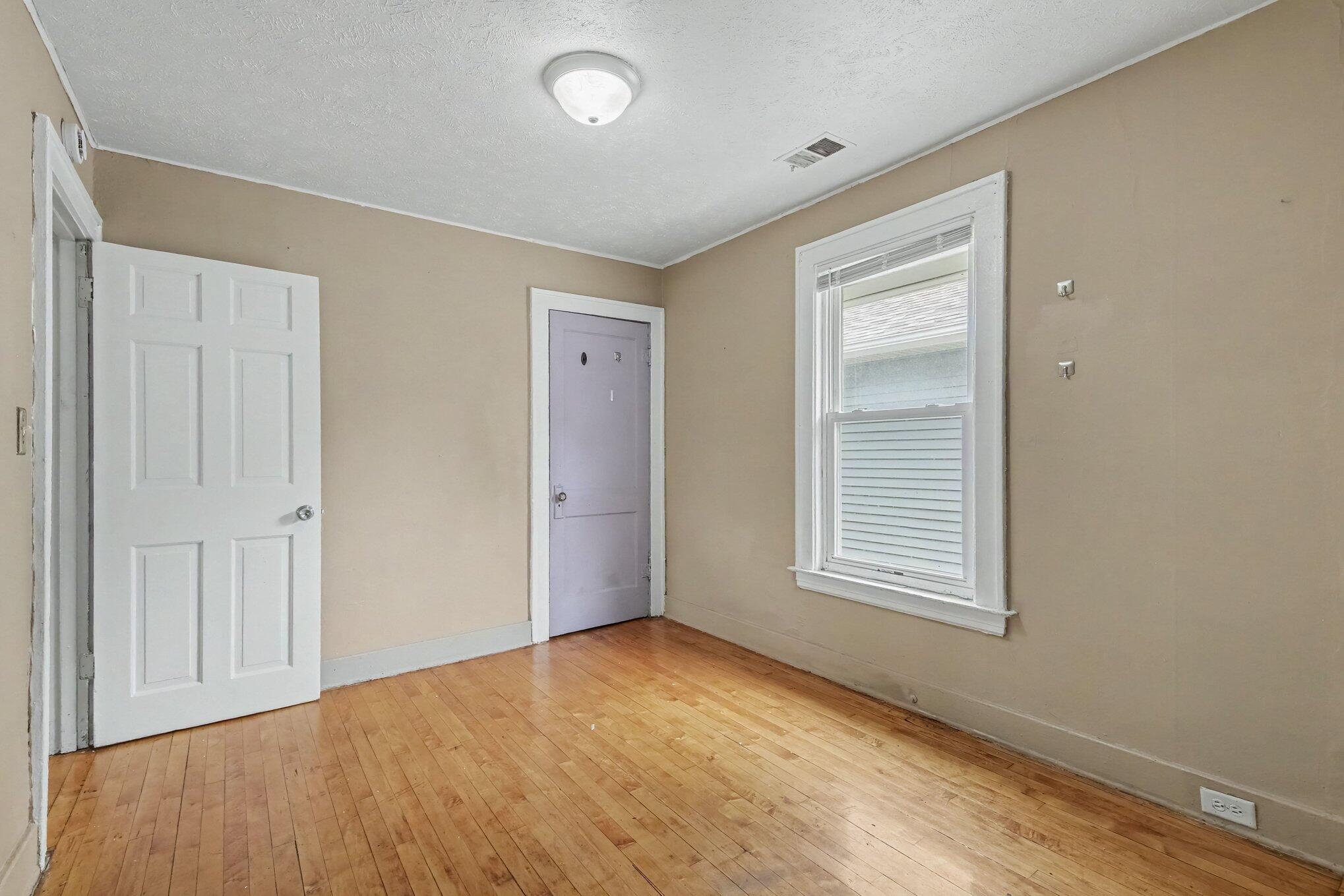 425 Adams Street Se Property Photo 22