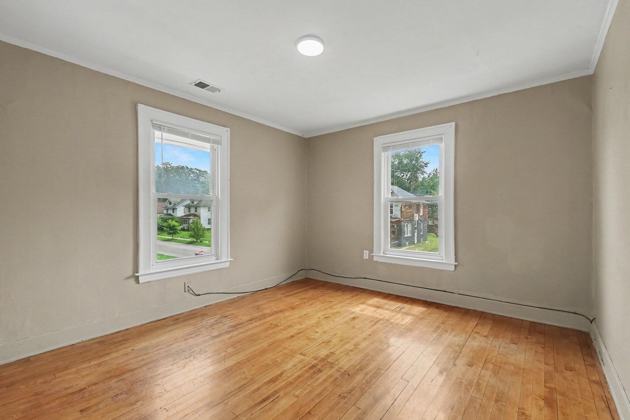 425 Adams Street Se Property Photo 23