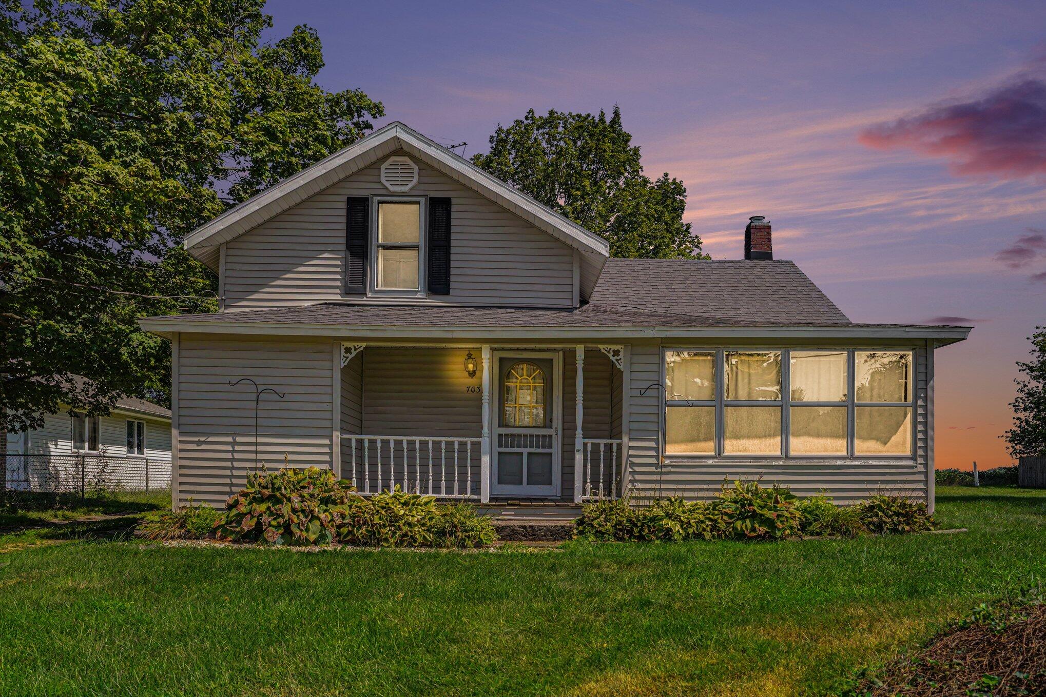 703 Best Street Property Photo 1