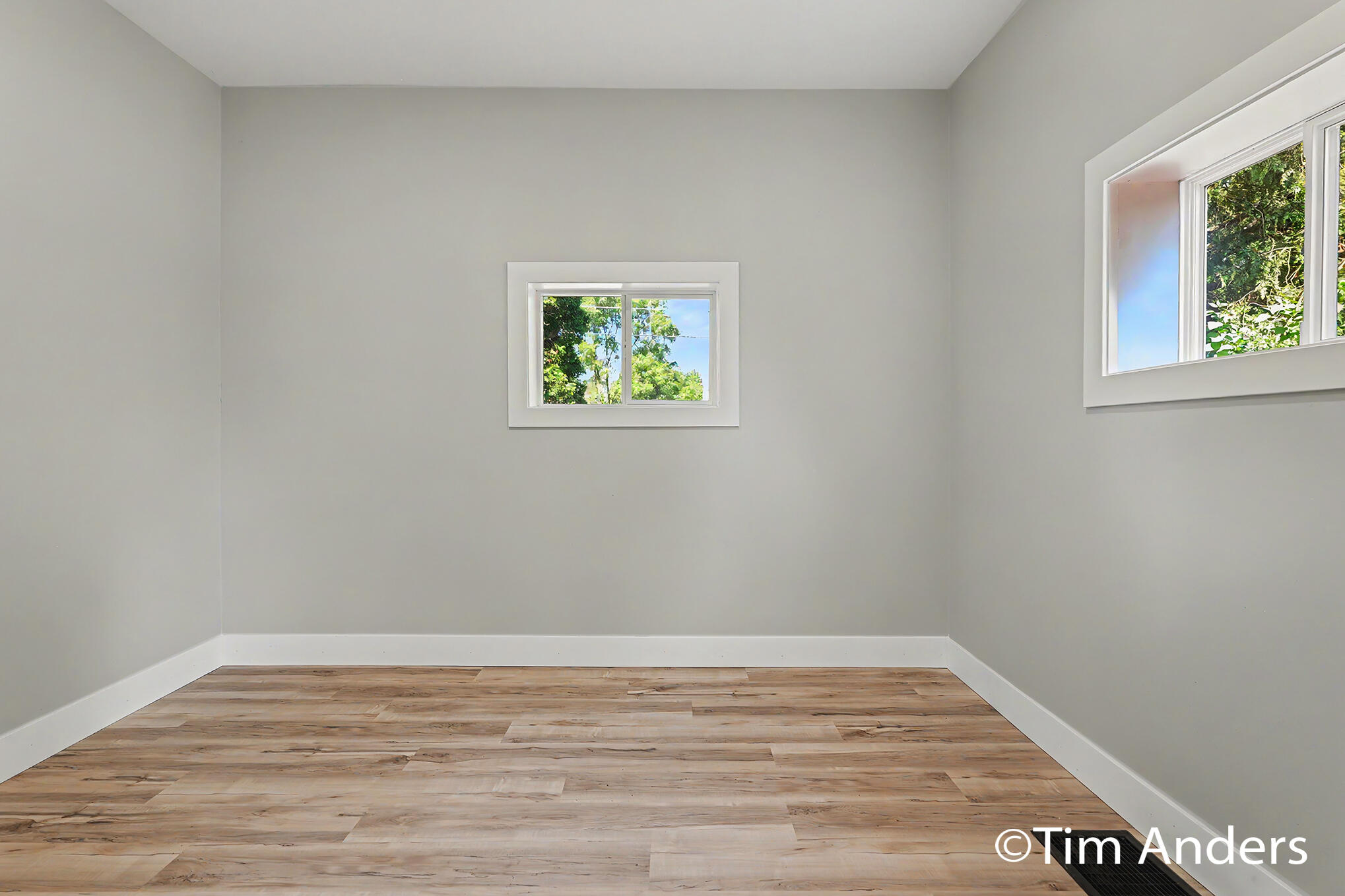 307 S East Street Property Photo 12