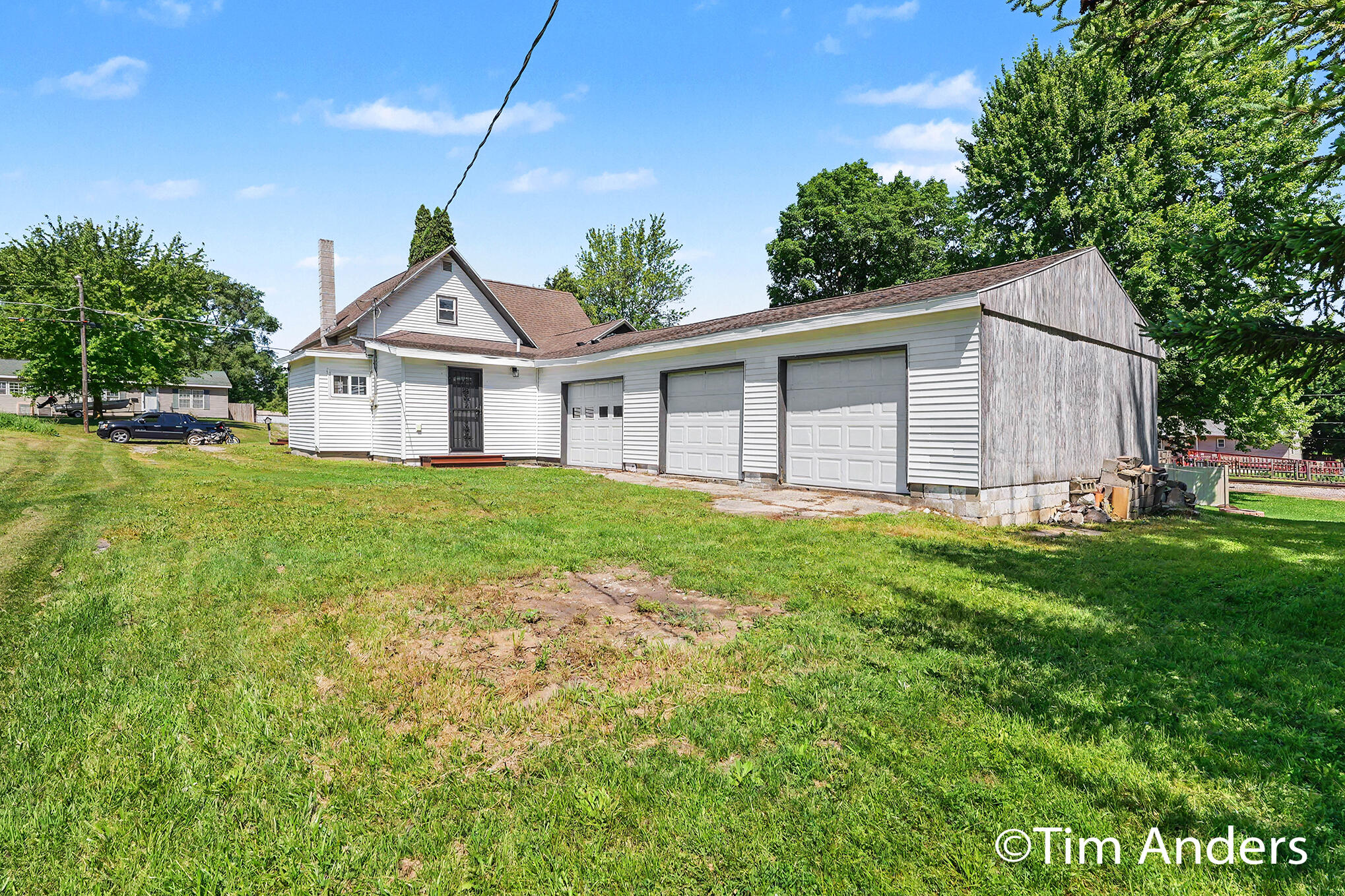 307 S East Street Property Photo 19