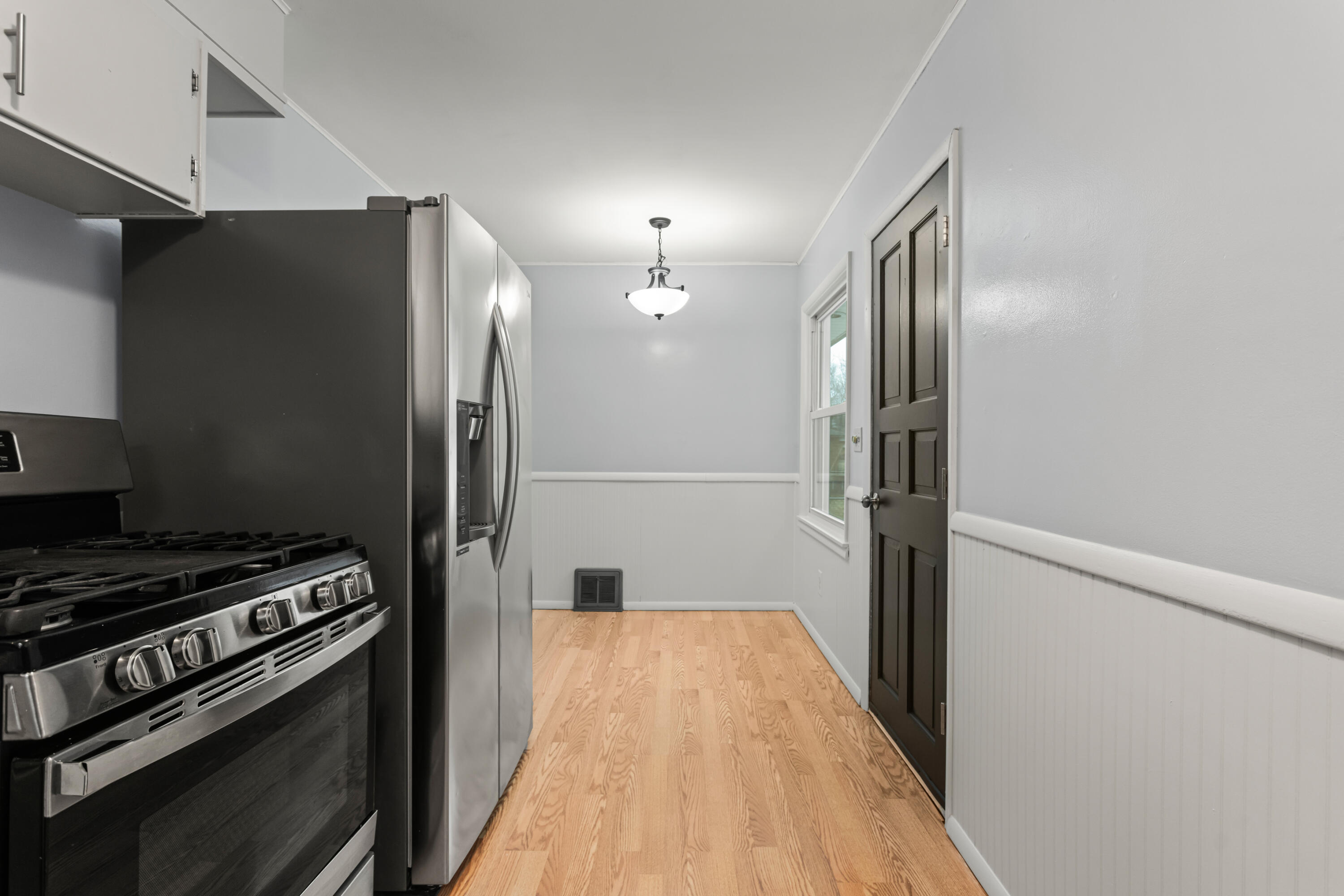 3715 Grant Street Property Photo 9