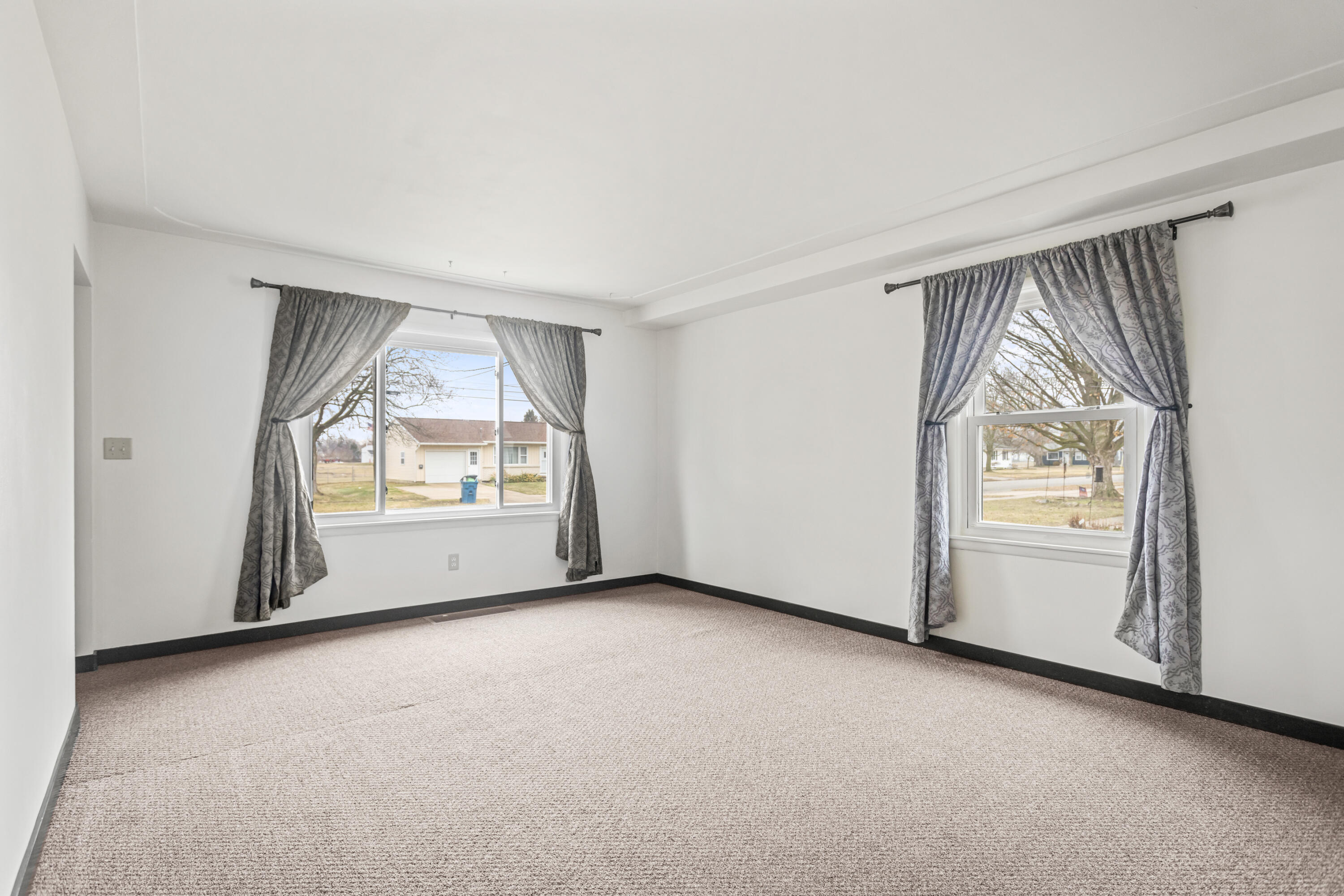 3715 Grant Street Property Photo 10