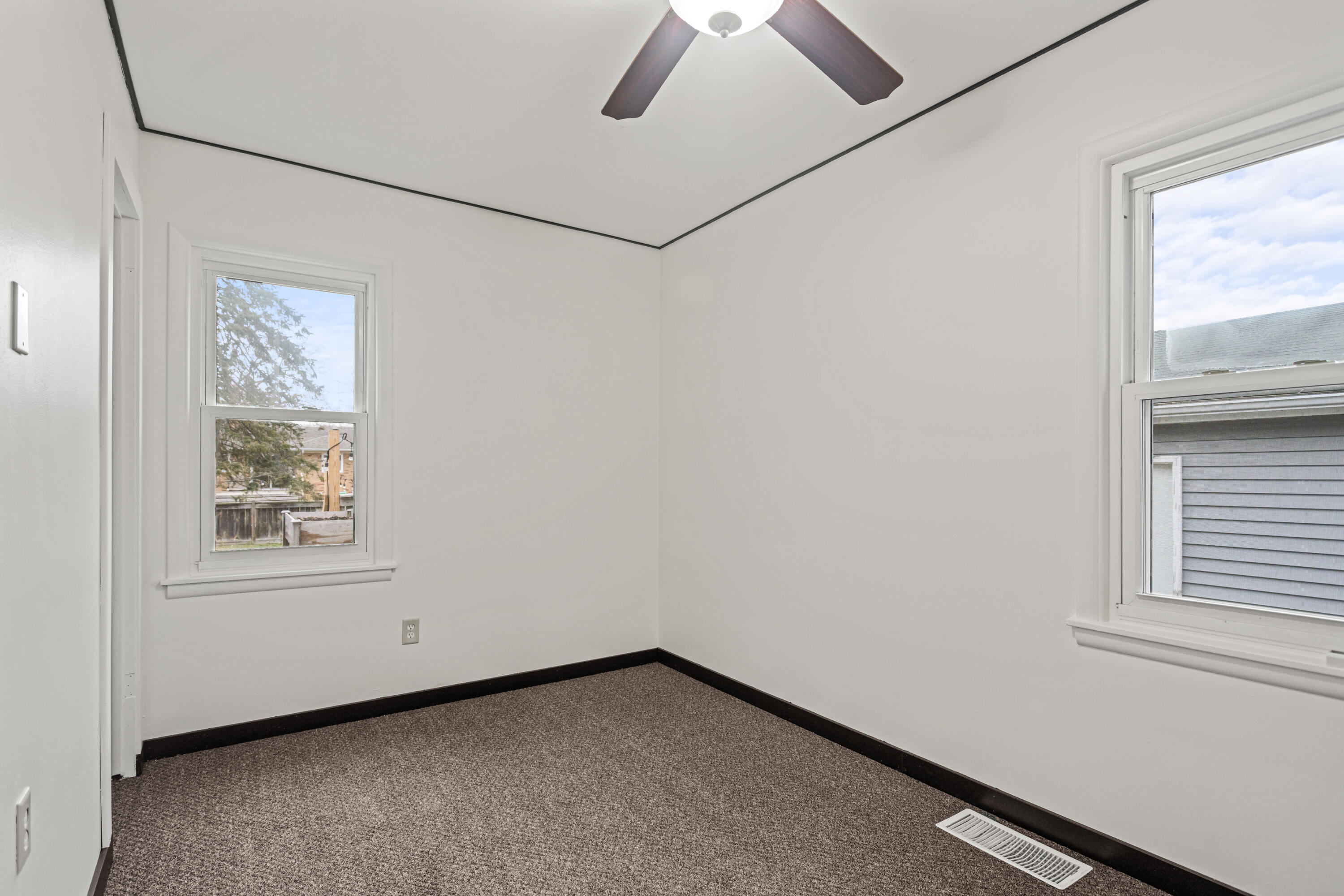 3715 Grant Street Property Photo 16