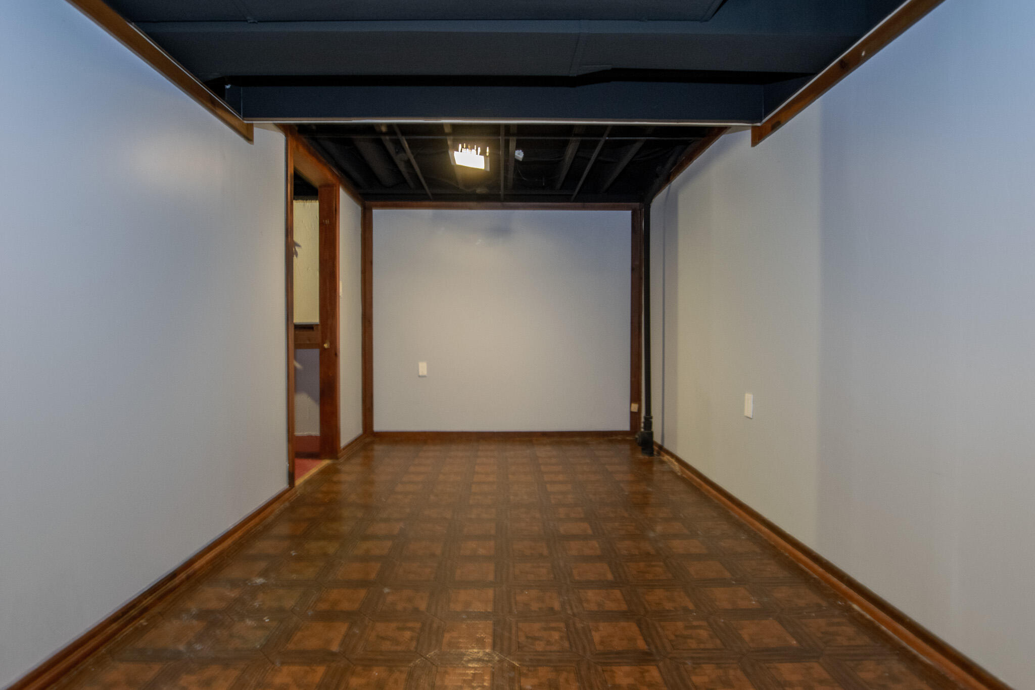 8387 Lakeview Court Property Photo 30