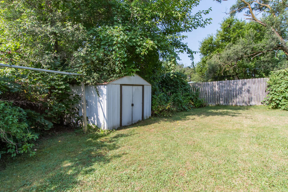 2510 Dexter Avenue Property Photo 3