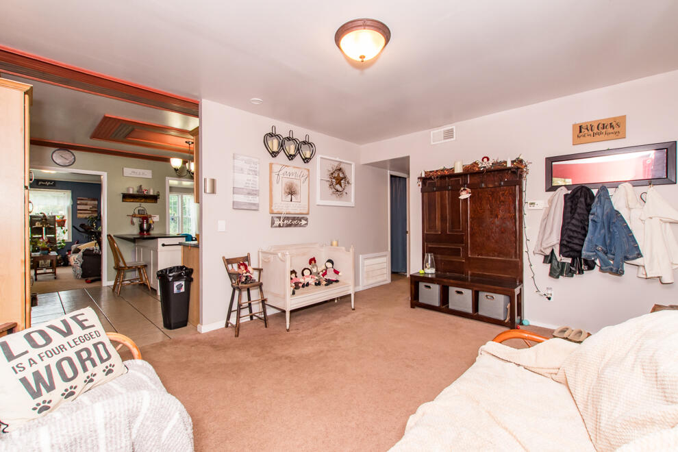 2510 Dexter Avenue Property Photo 8
