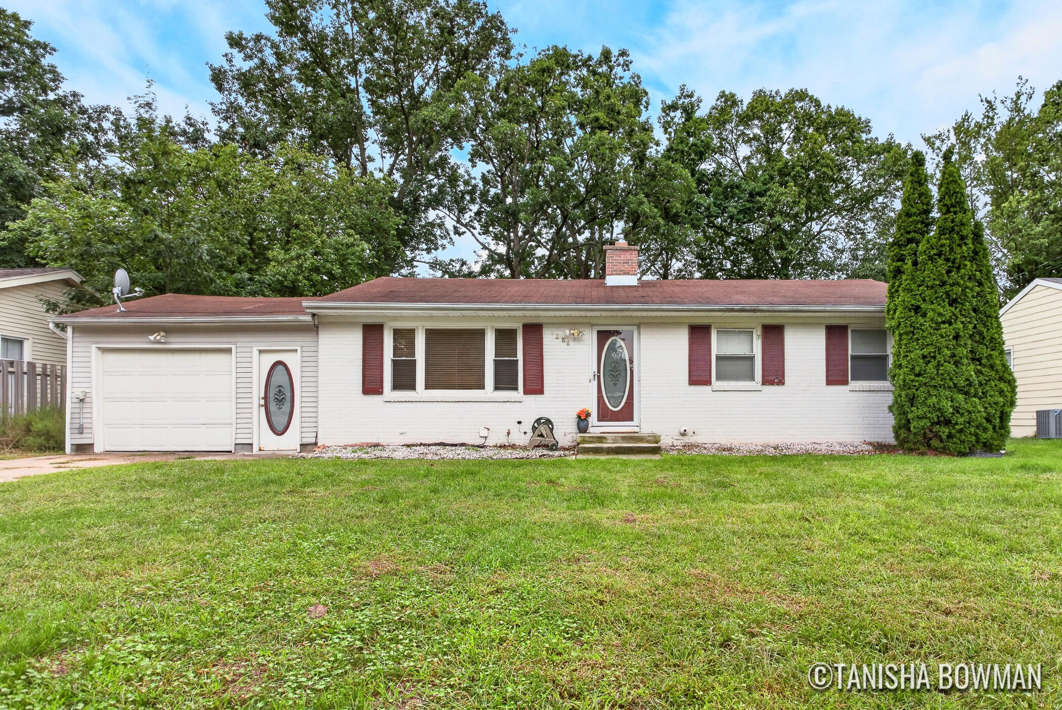 1286 Katrina Drive Se Property Photo 1