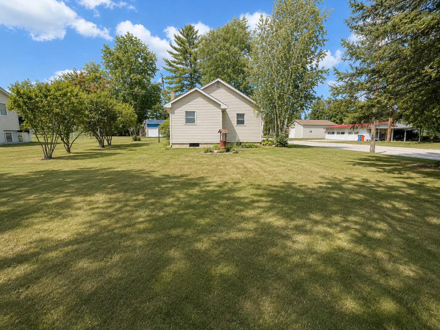 156 Stearns Street Property Photo 14