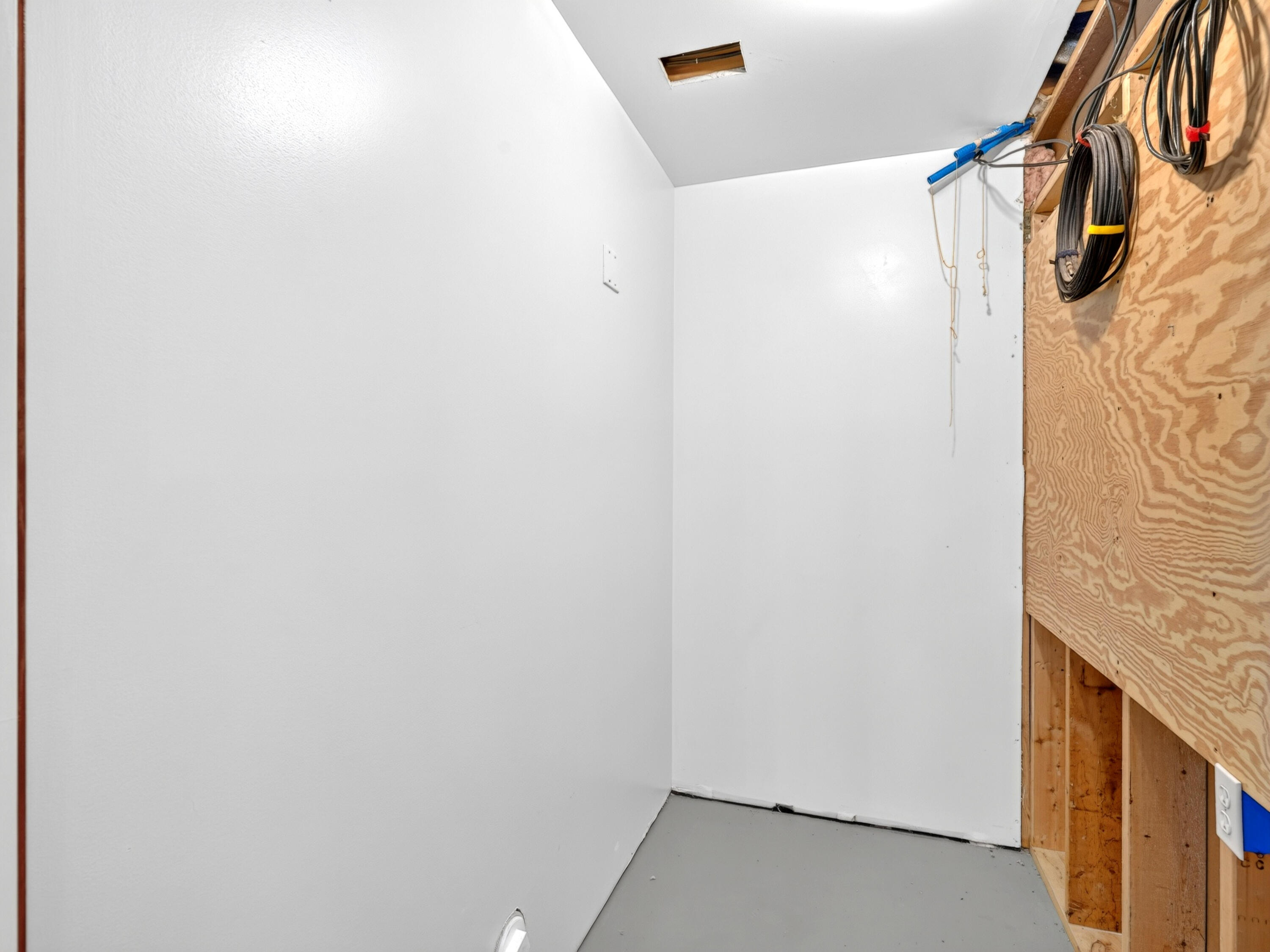 2074 W Olson Road Property Photo 73