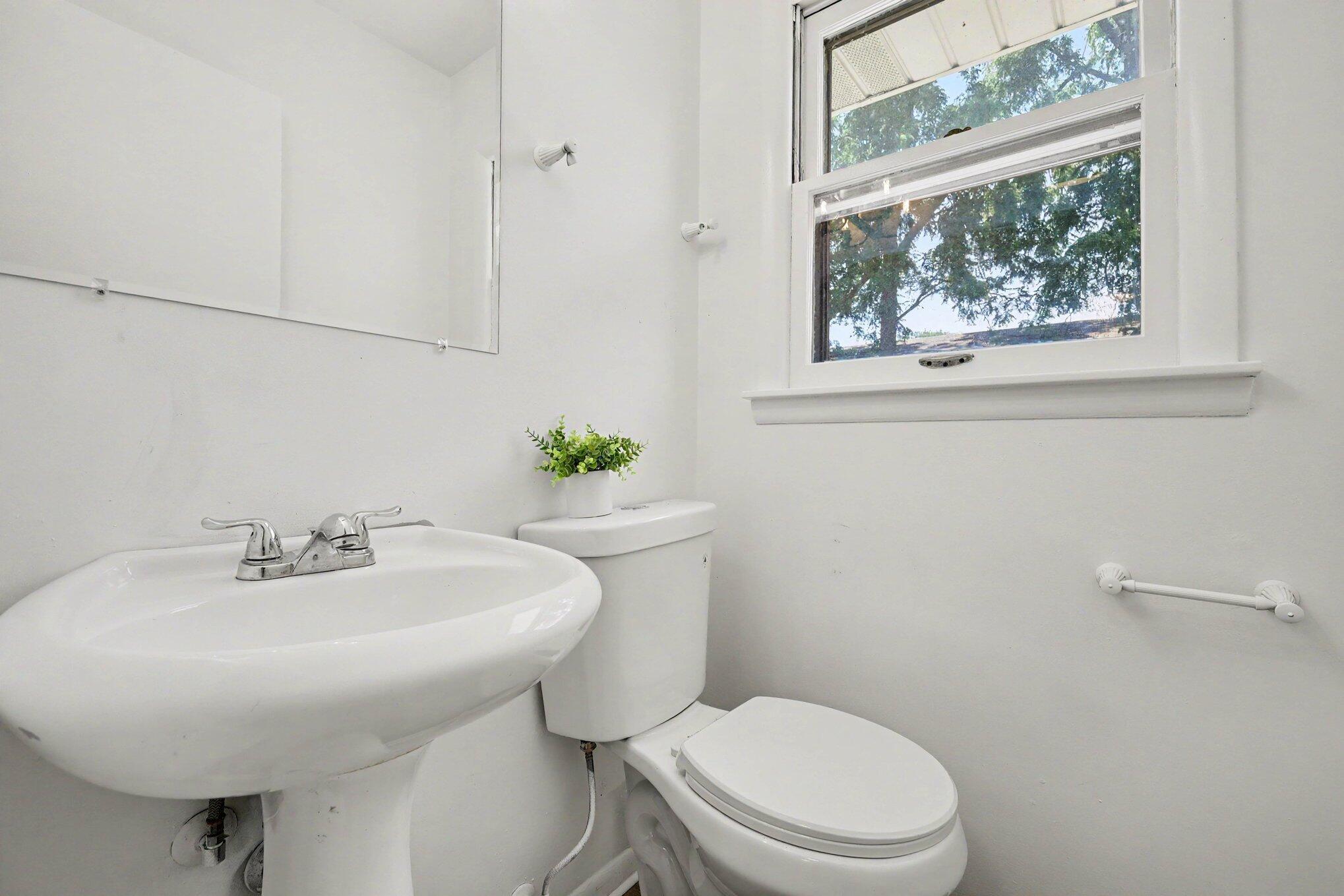 1628 Bridle Creek Street Se Property Photo 11