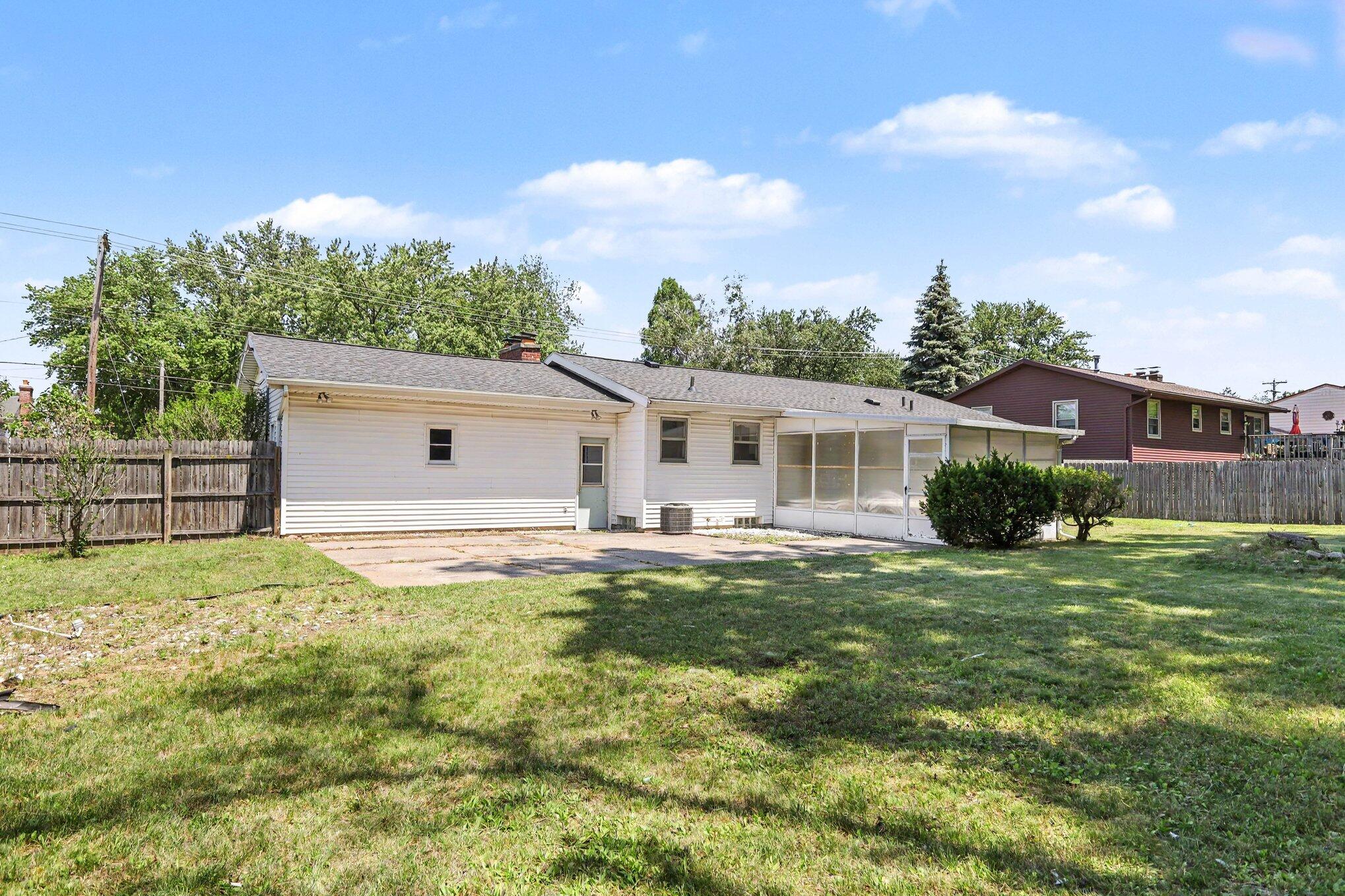 1628 Bridle Creek Street Se Property Photo 24
