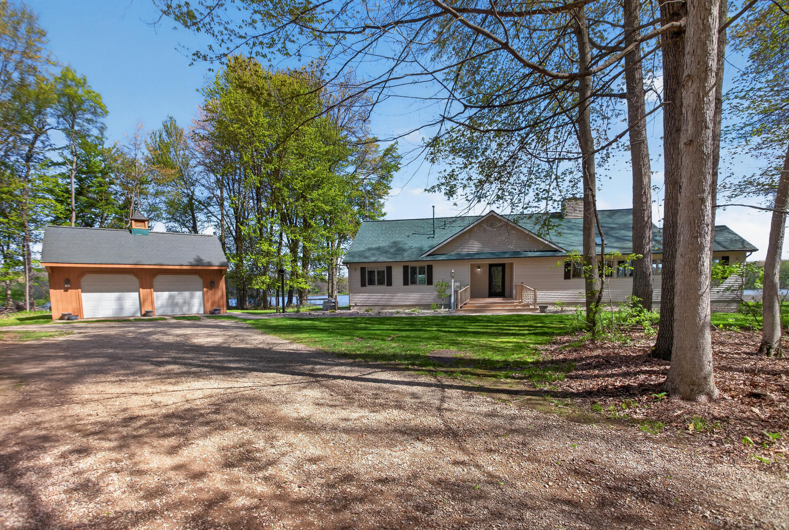 12001 Strait Road Property Photo 7
