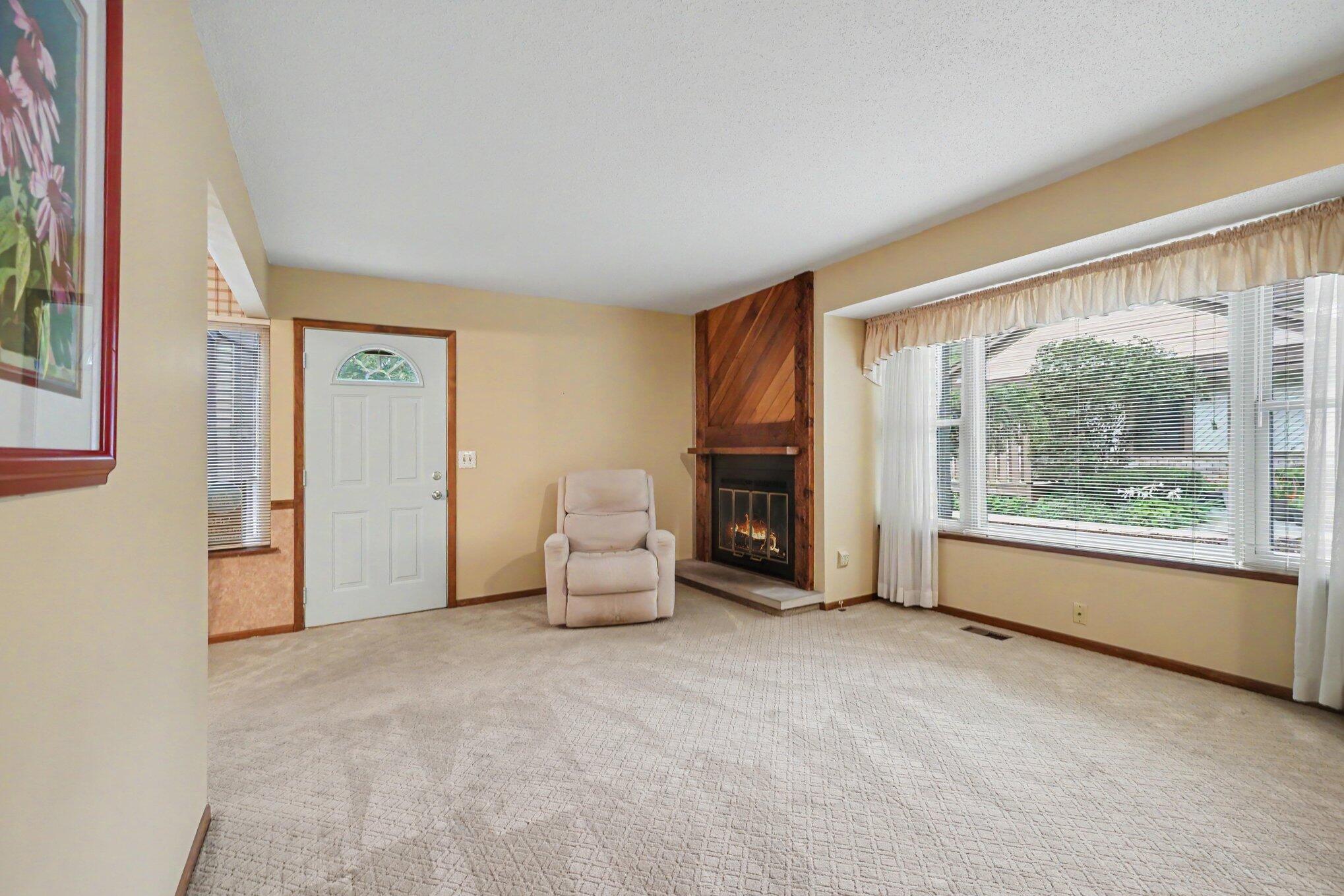 4802 Foxfire Trail Property Photo 9