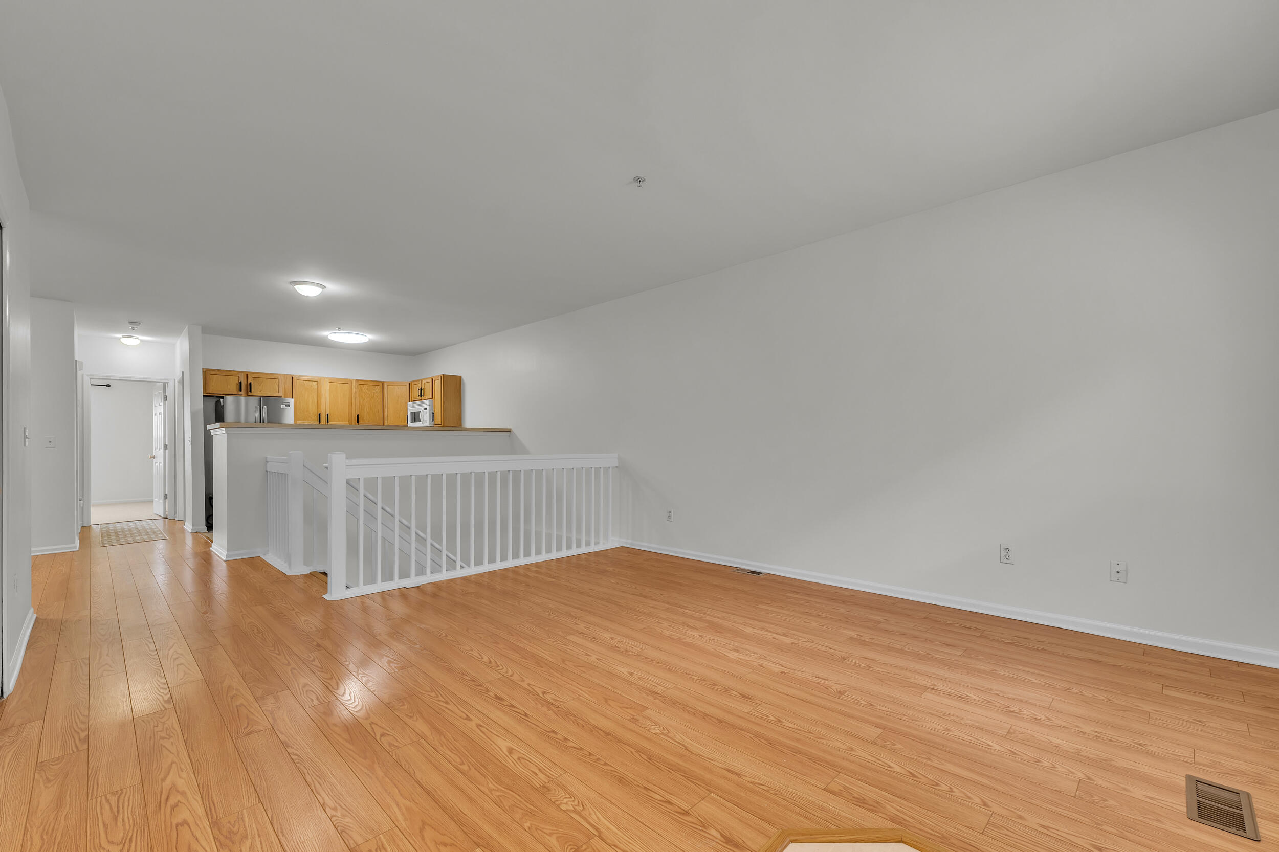 1021 Maiden Lane Property Photo 10