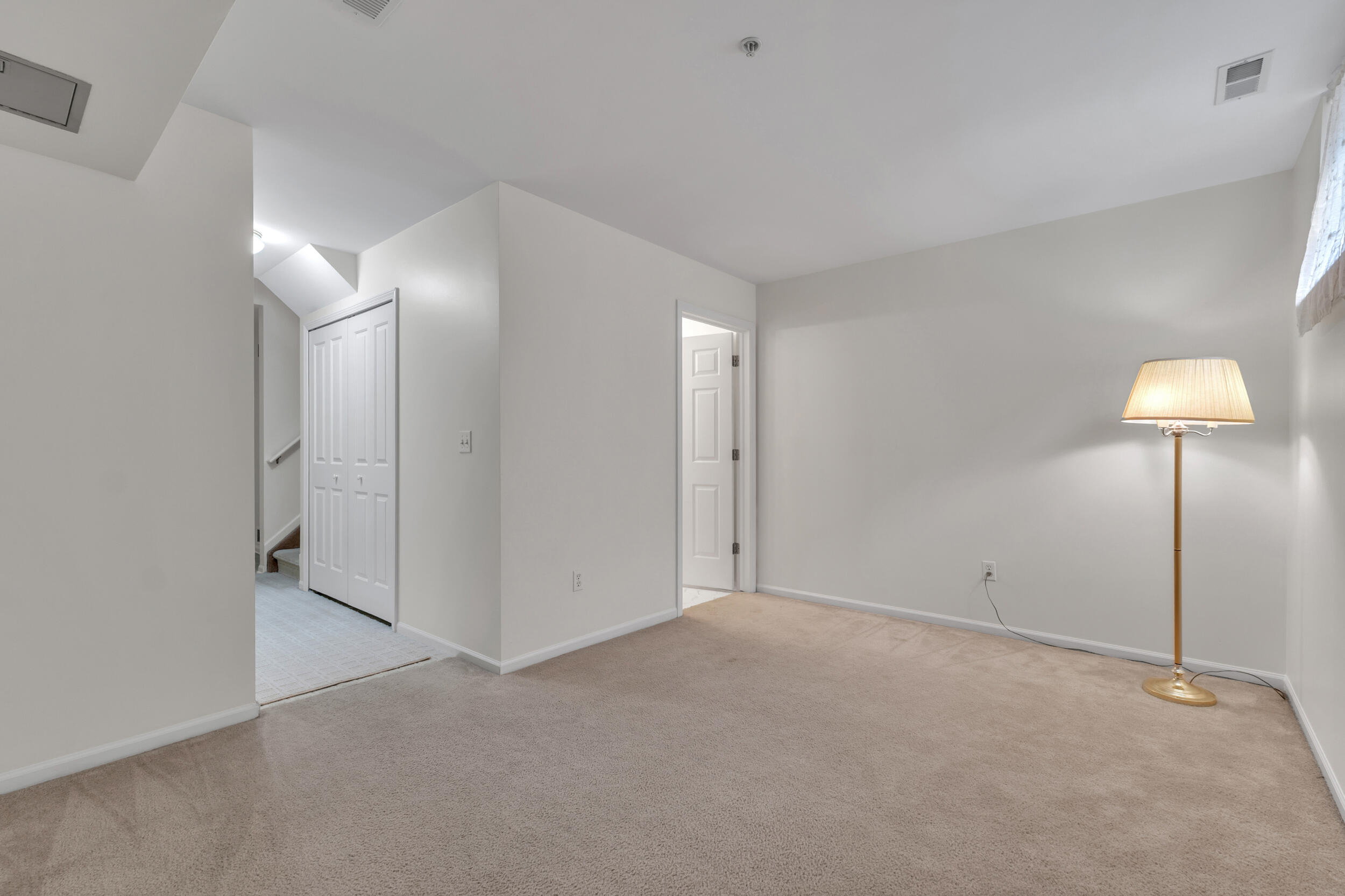 1021 Maiden Lane Property Photo 24