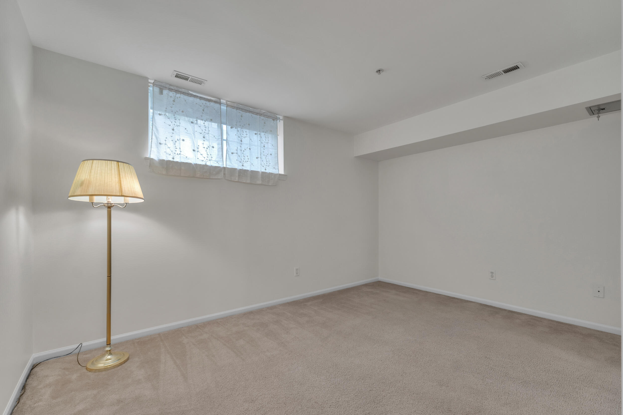 1021 Maiden Lane Property Photo 26