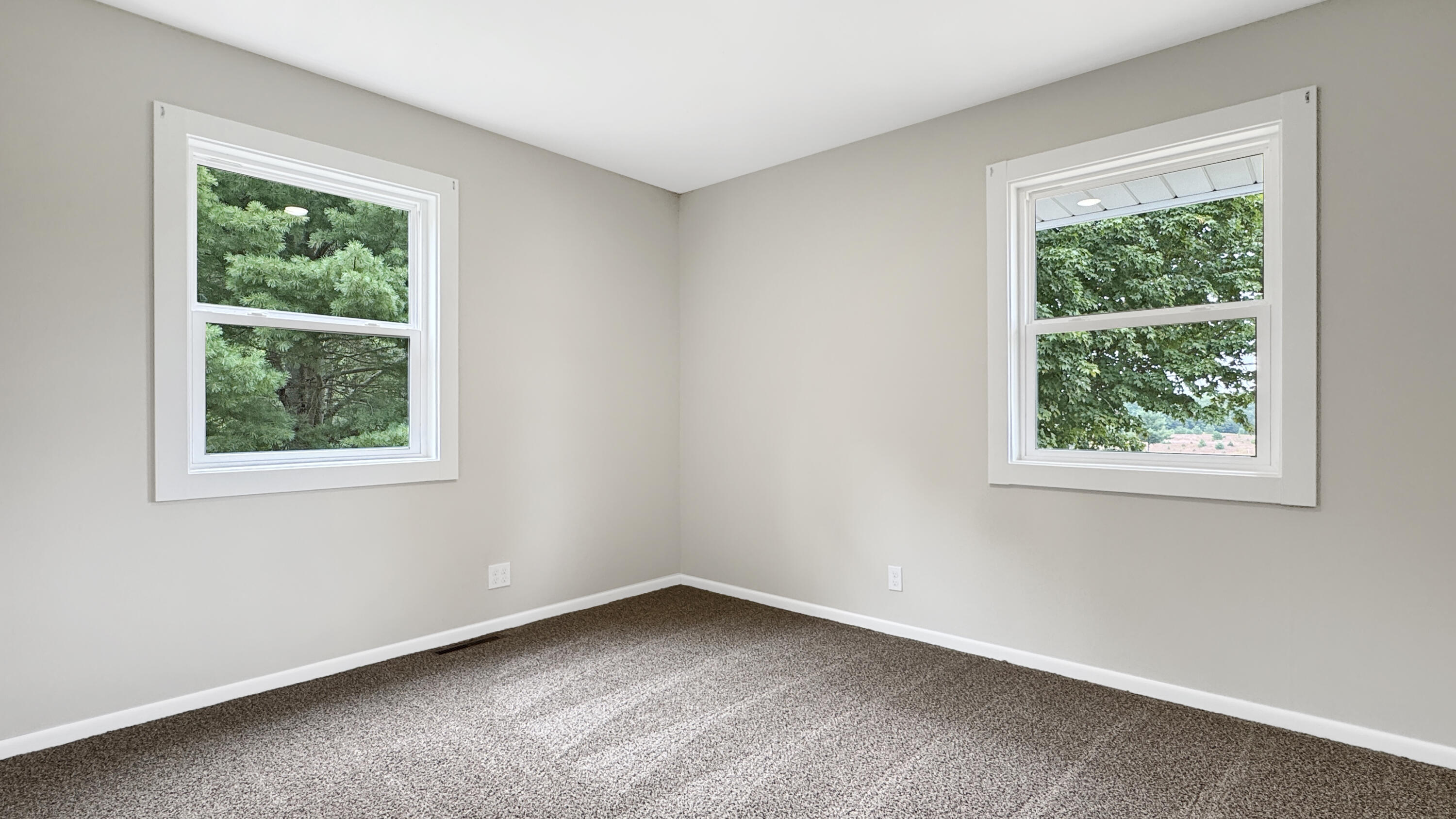 145 S 35 Road Property Photo 27