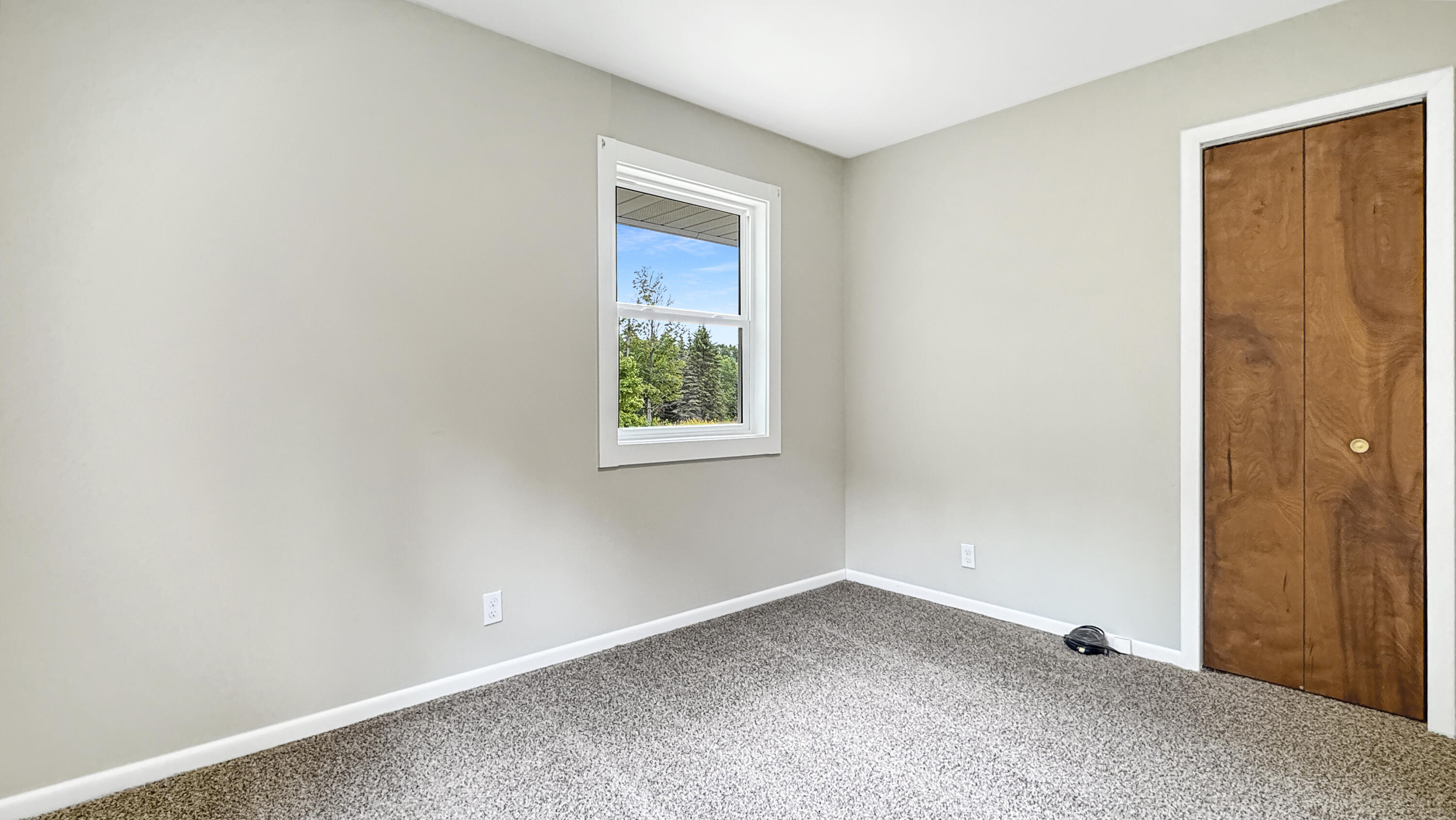 145 S 35 Road Property Photo 28