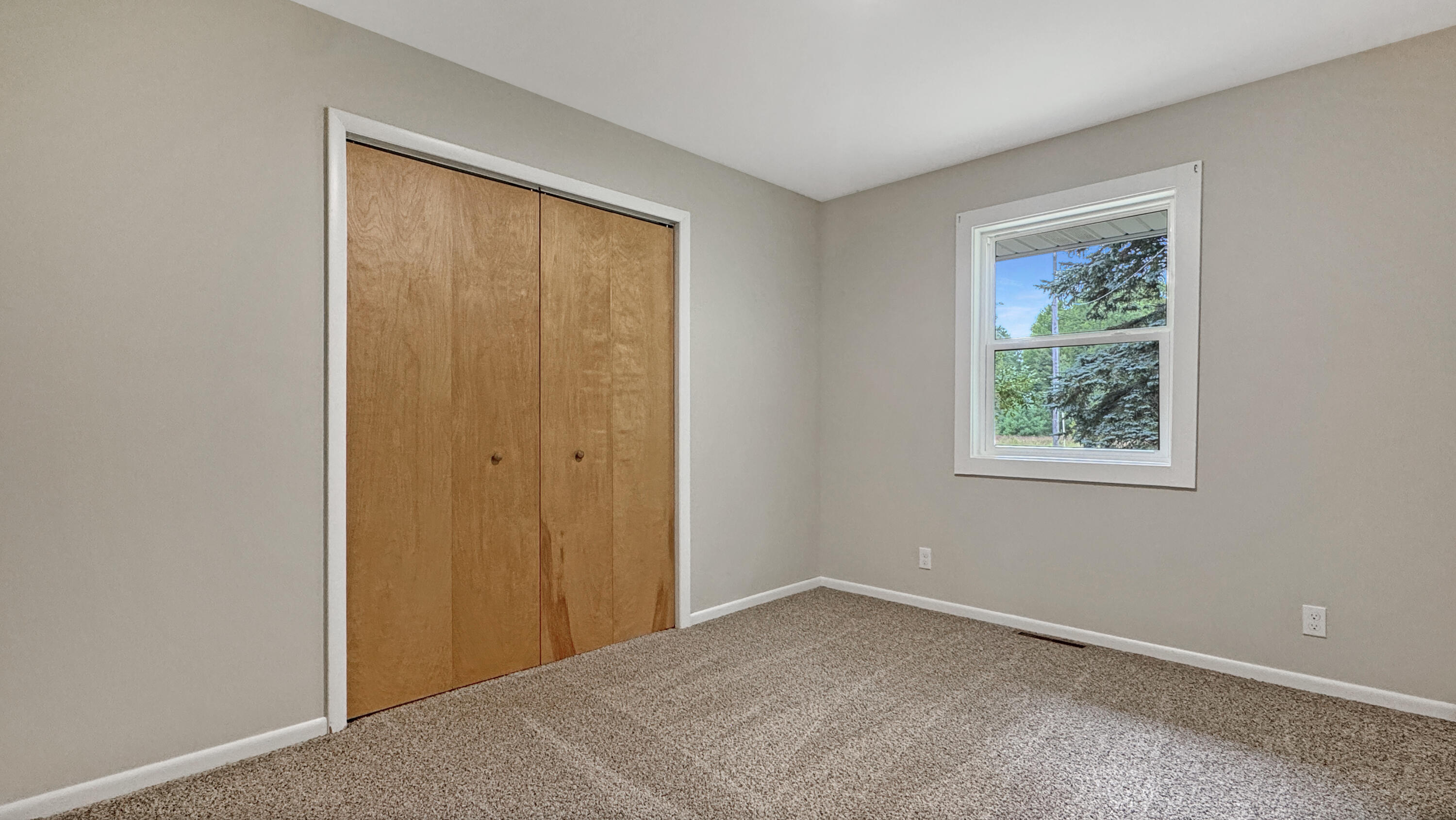 145 S 35 Road Property Photo 31