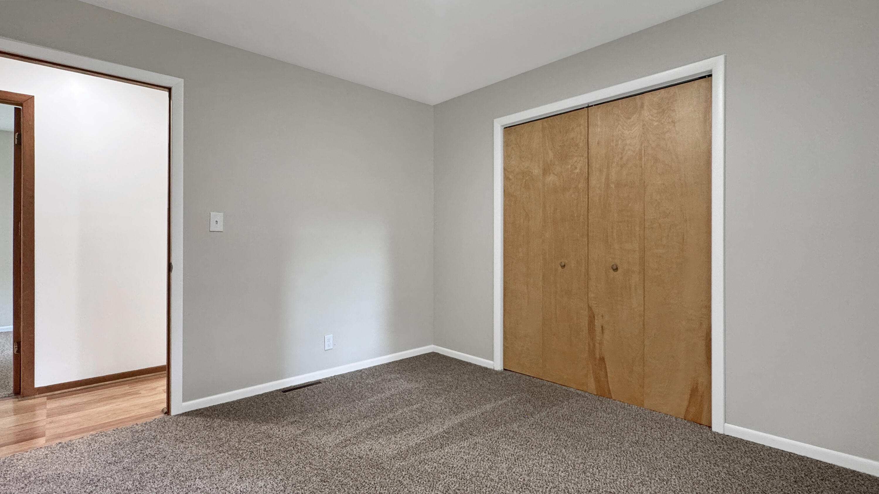 145 S 35 Road Property Photo 32