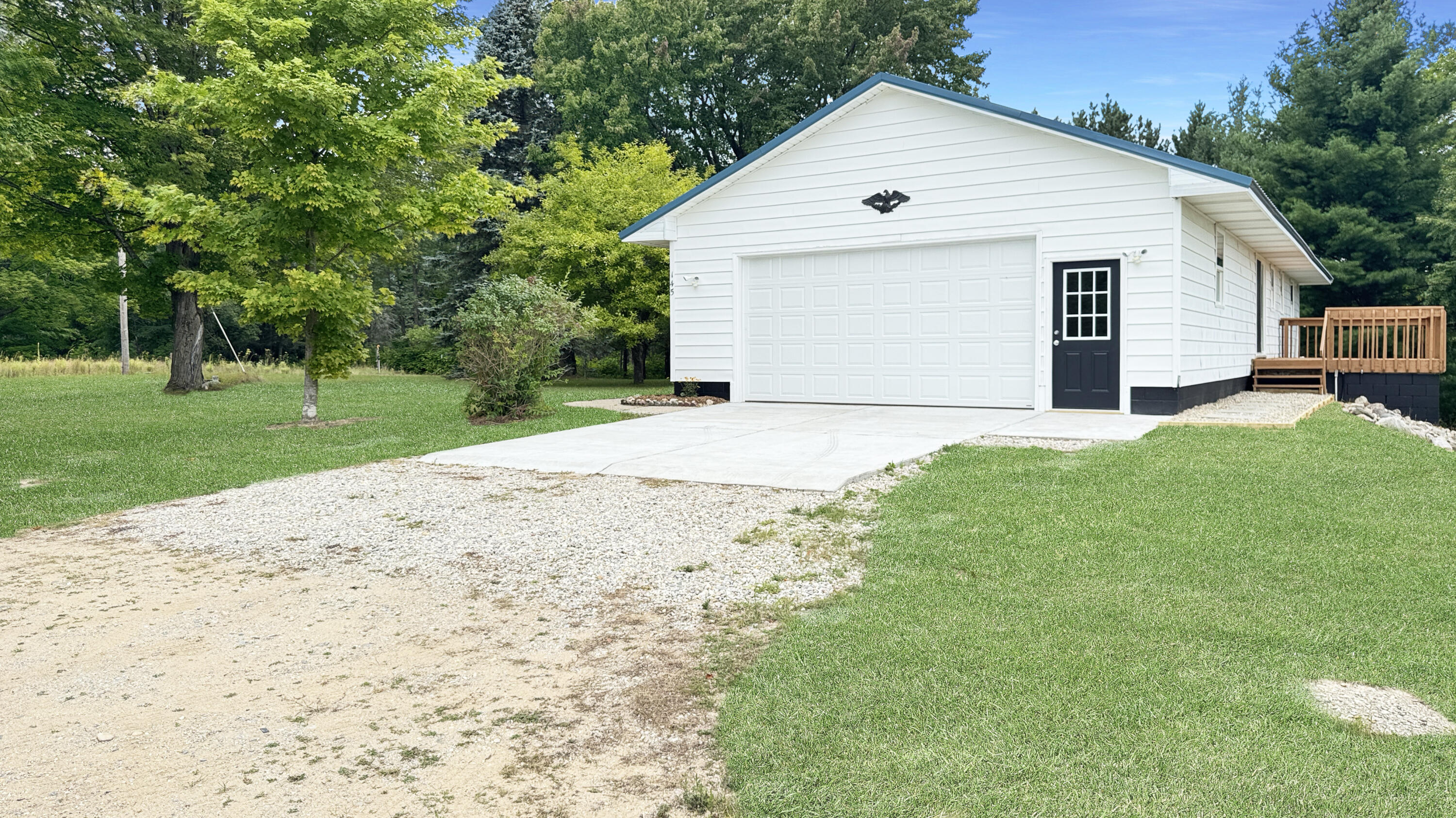 145 S 35 Road Property Photo 45