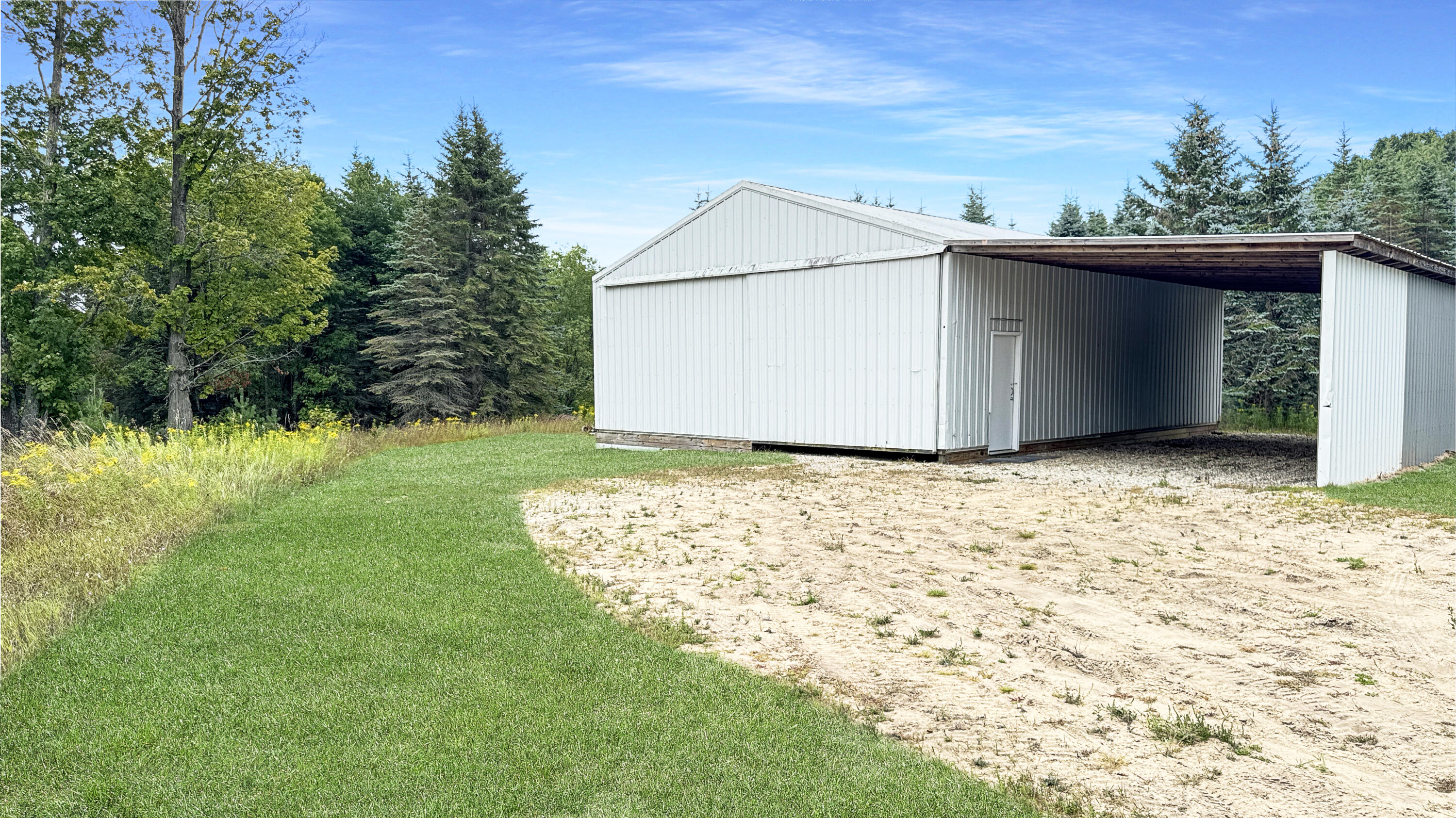 145 S 35 Road Property Photo 49