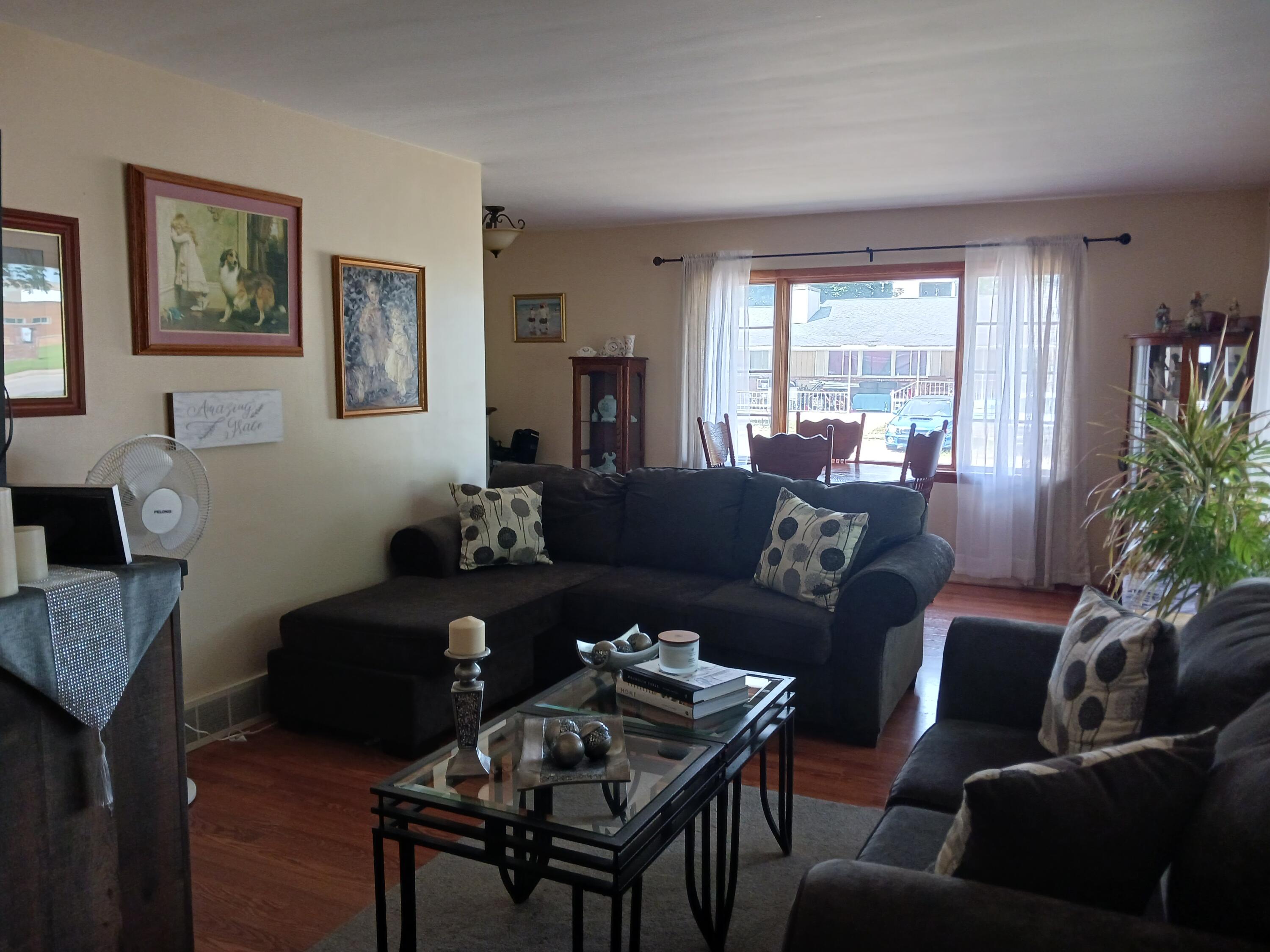 419 N Washington Avenue Property Photo 23
