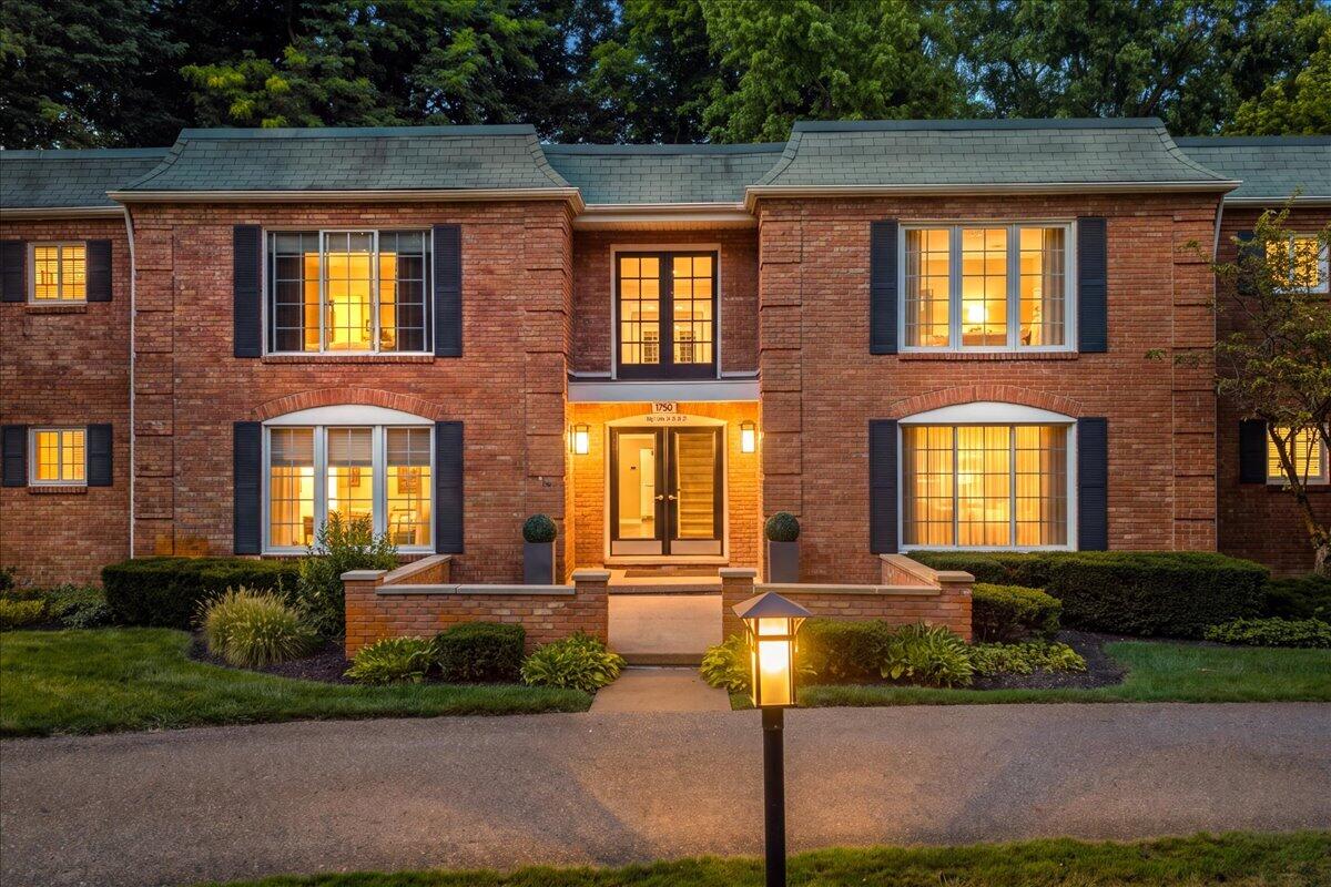 1750 Tiverton Road Property Photo 1