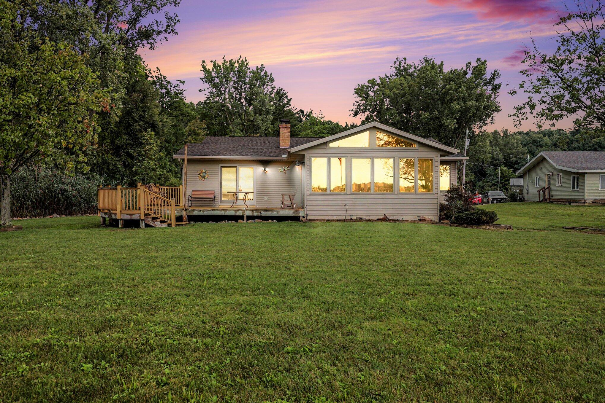 8340 Burrows Road Property Photo 1