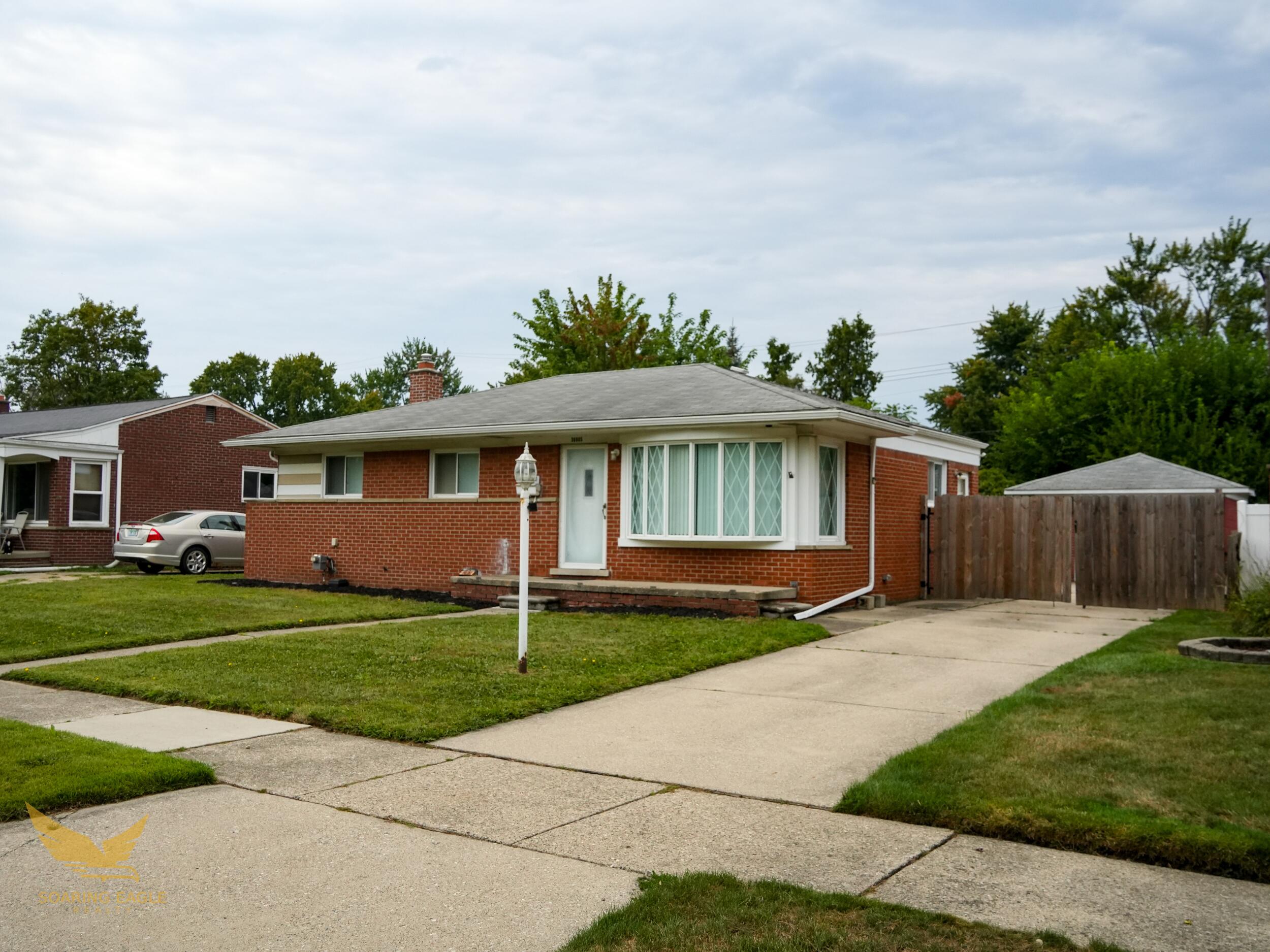 36005 Lucerne Street Property Photo 3