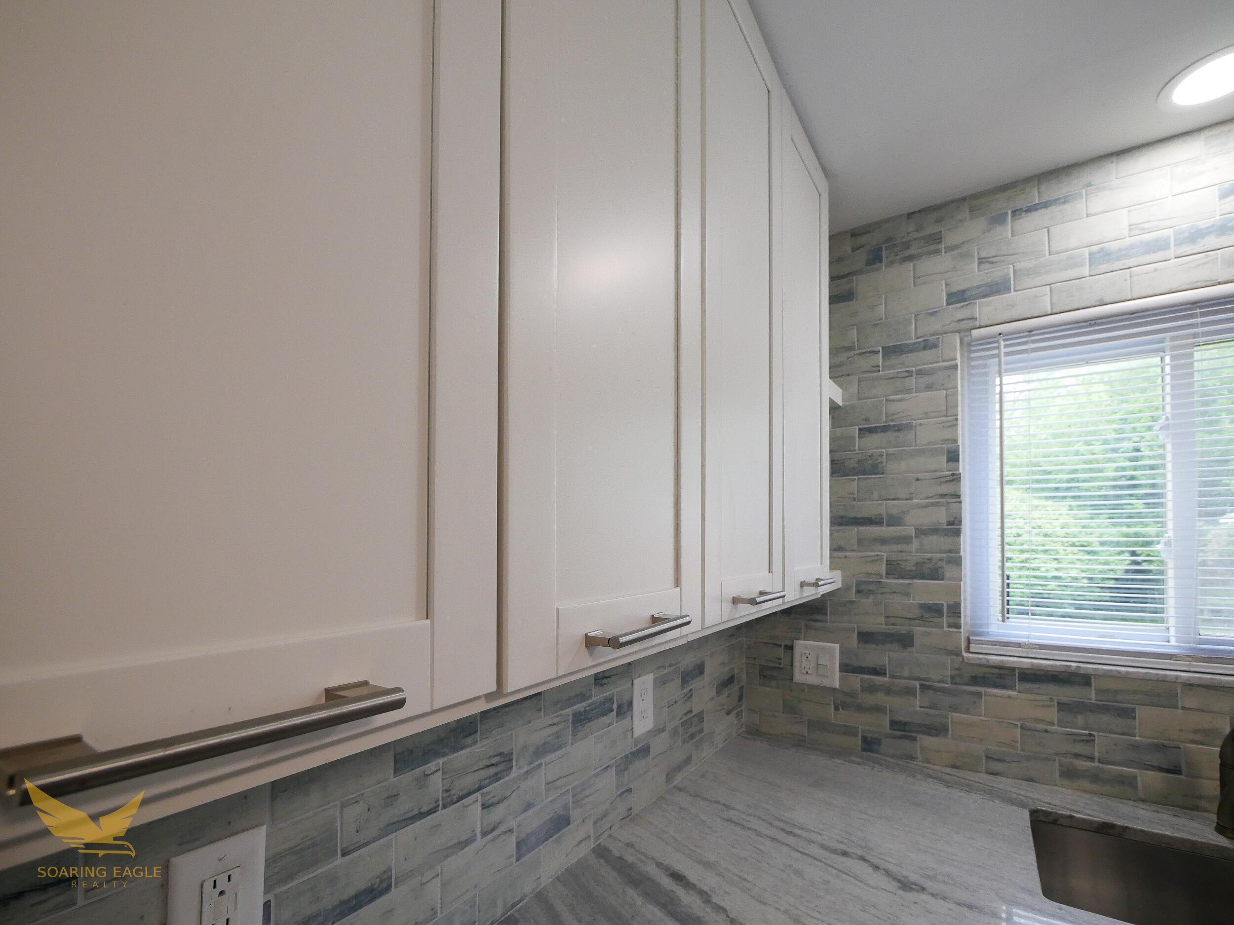 36005 Lucerne Street Property Photo 8