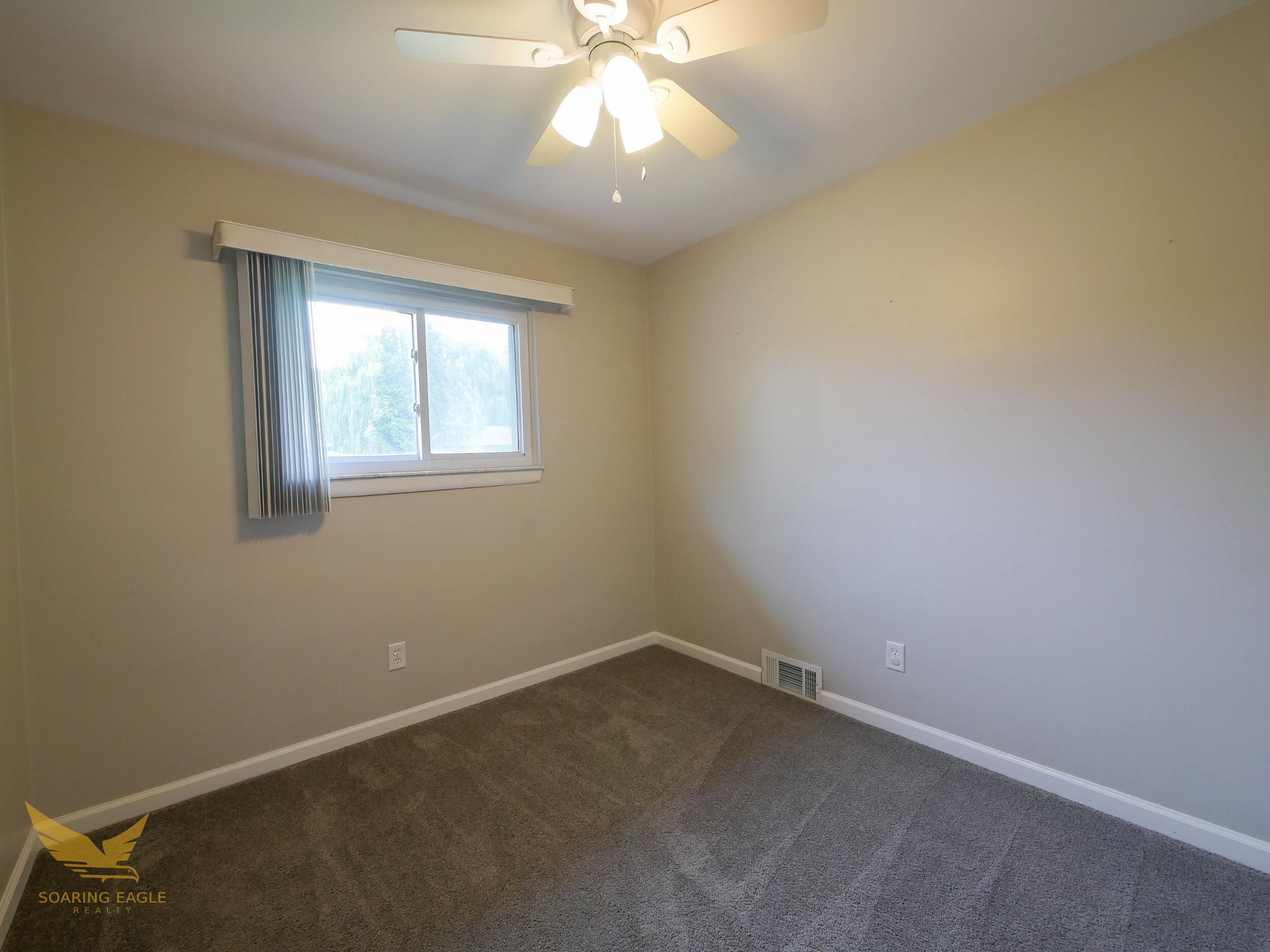 36005 Lucerne Street Property Photo 12