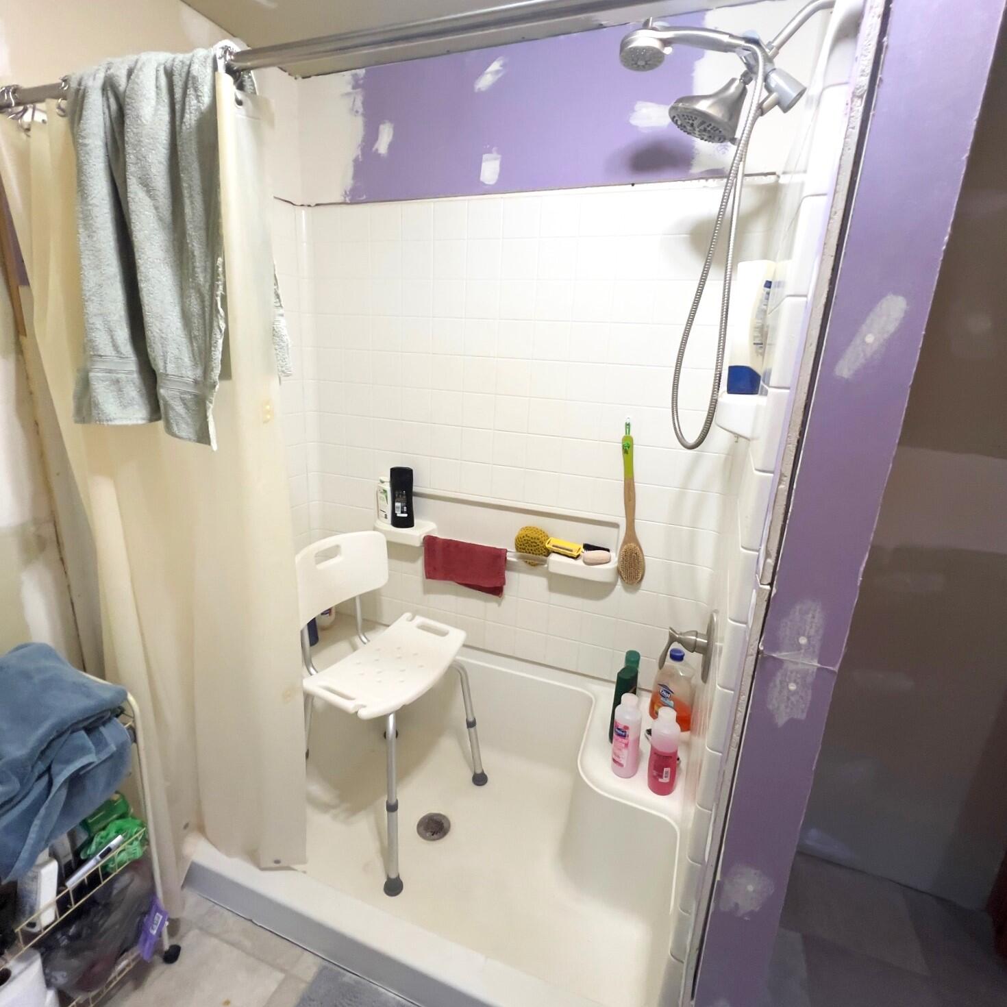 407 Barry Street Property Photo 13