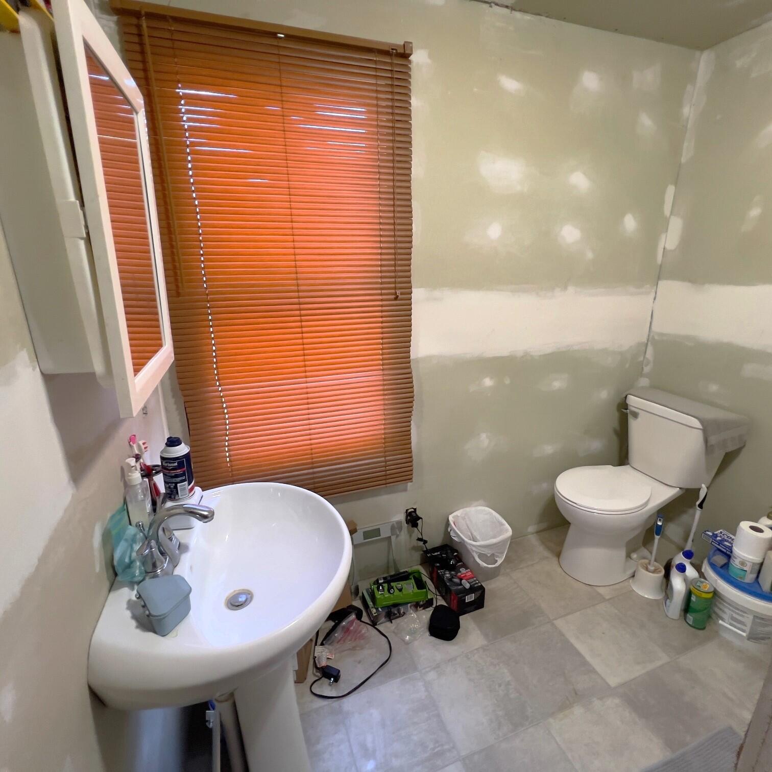 407 Barry Street Property Photo 14