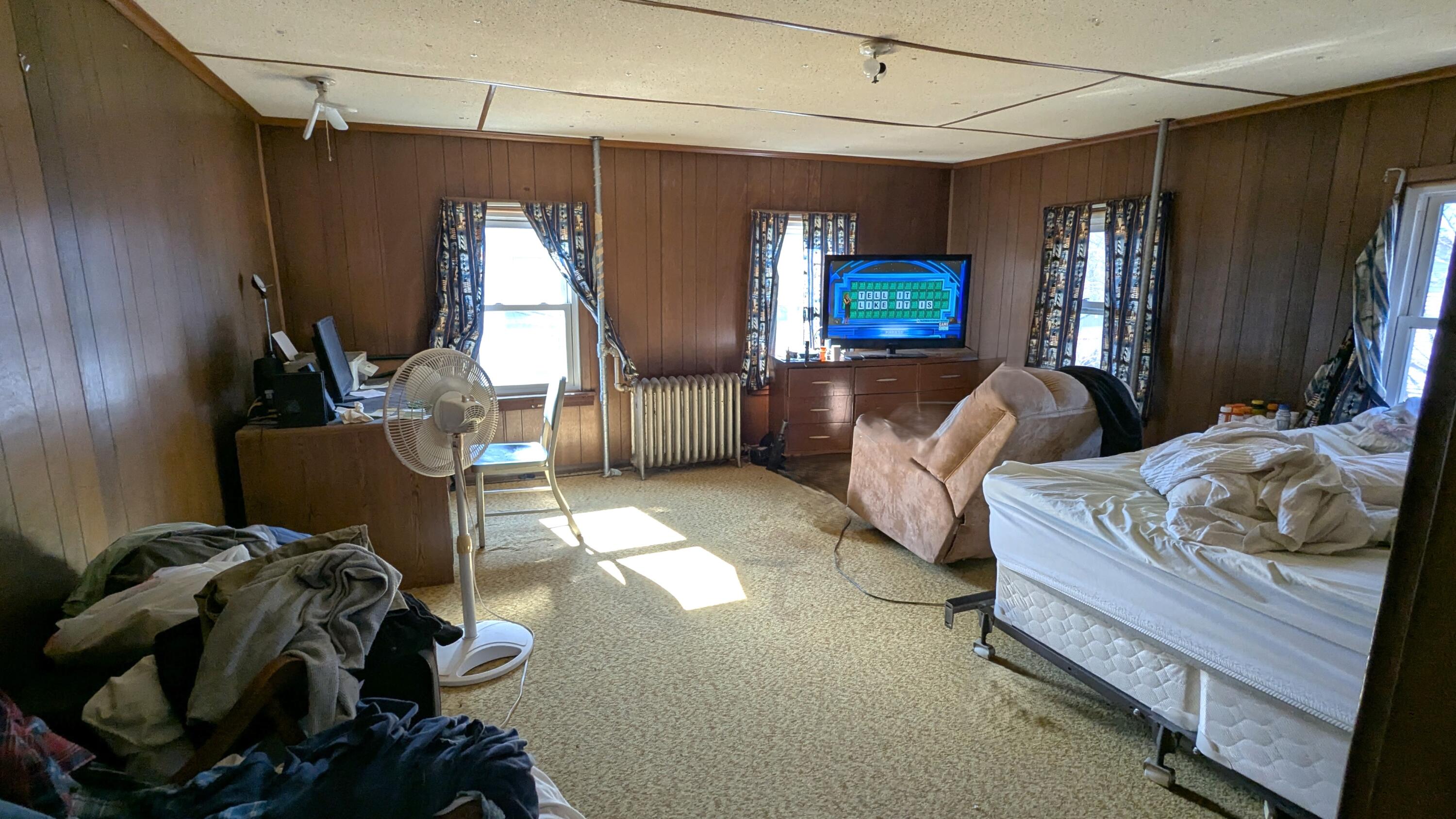 407 Barry Street Property Photo 15