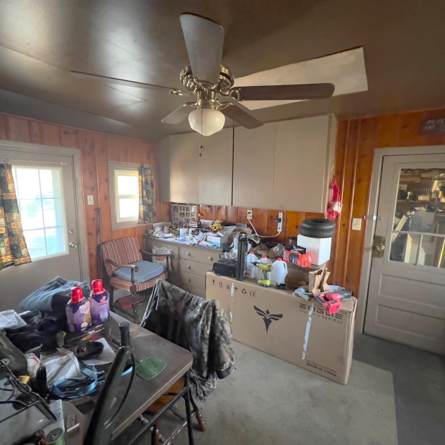 407 Barry Street Property Photo 20