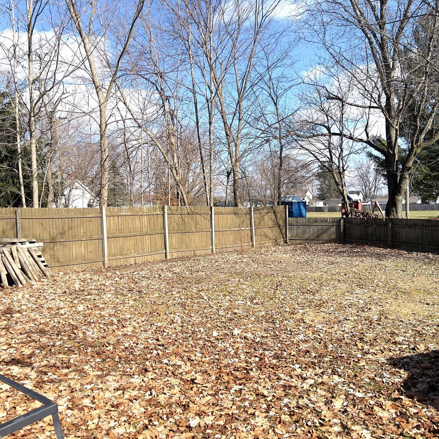 407 Barry Street Property Photo 23