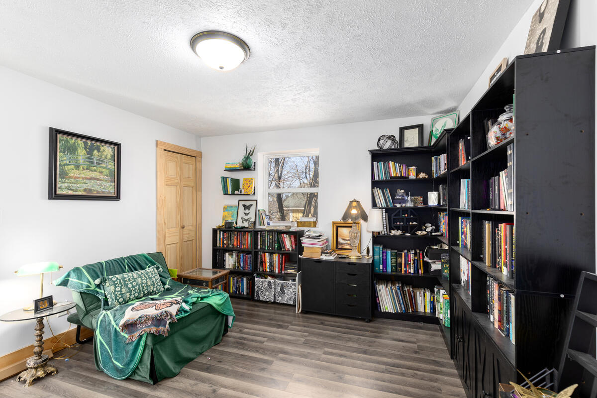 101 River Court Property Photo 18